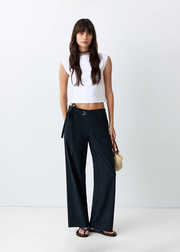 Knot detail T-shirt — Off White