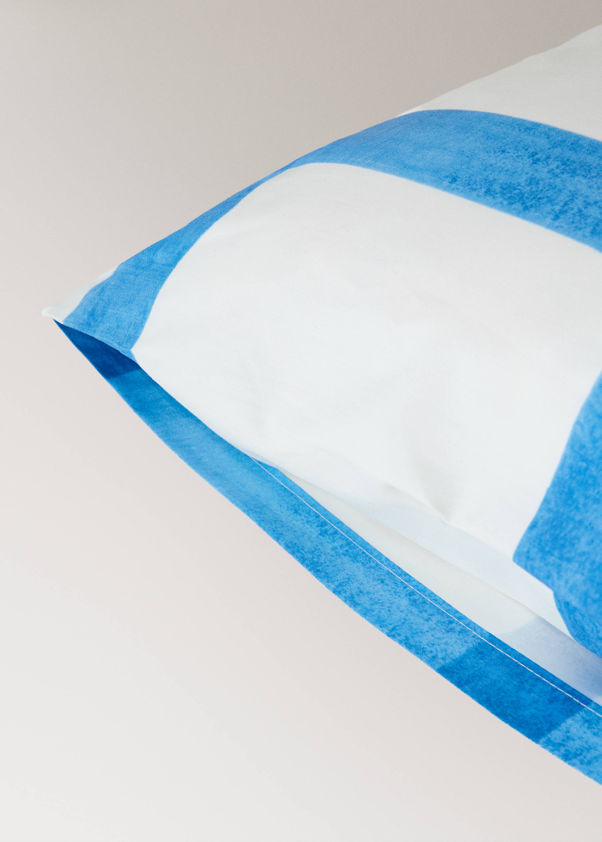 Dues fundes coixí cotó percala quadres aquarel·la 50x75 cm - Detall de l'article 2