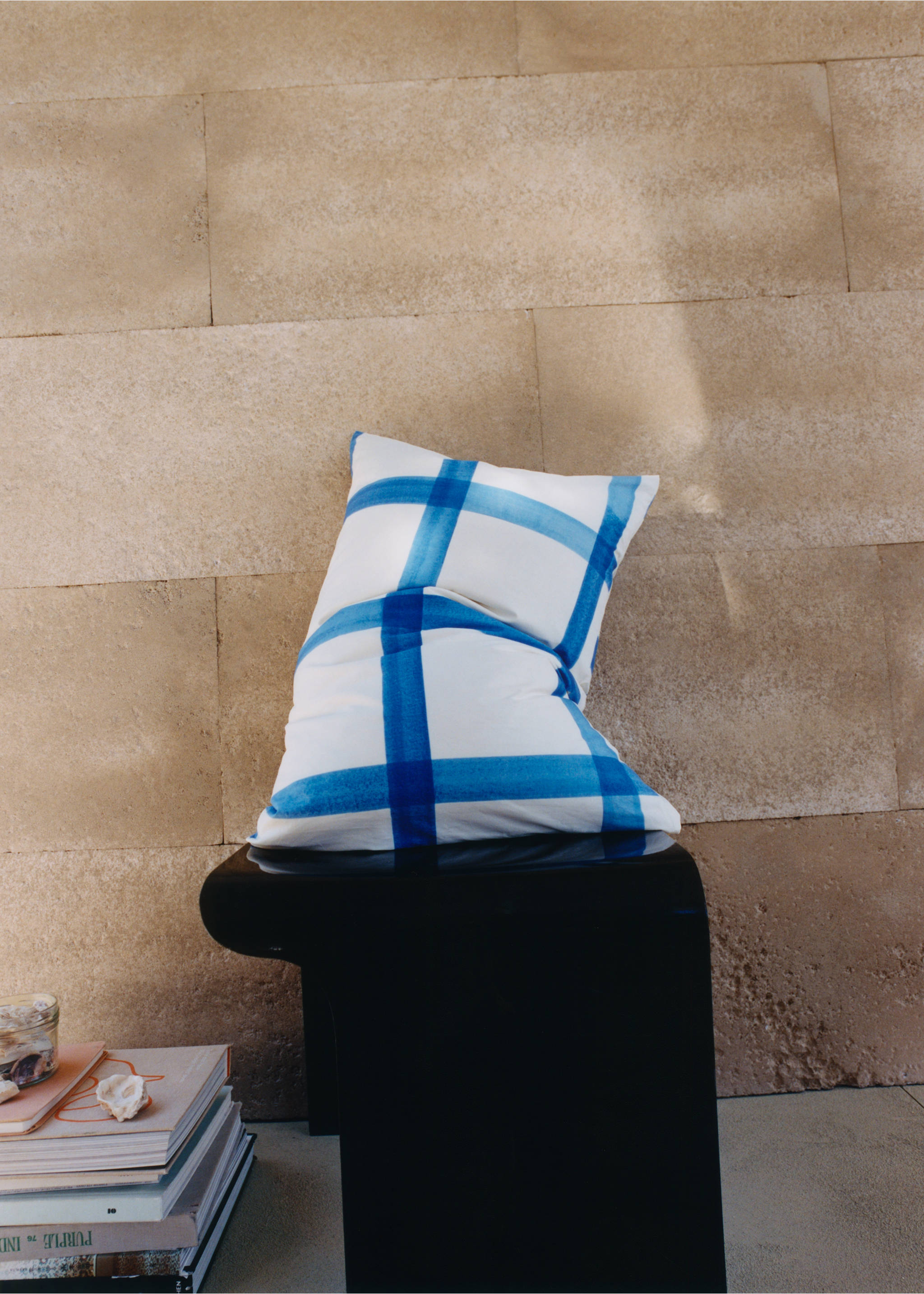 Two cotton percale pillowcases with watercolour checks 50x75 cm - Details of the article 5, Blue. Ref: 27015977-00.
