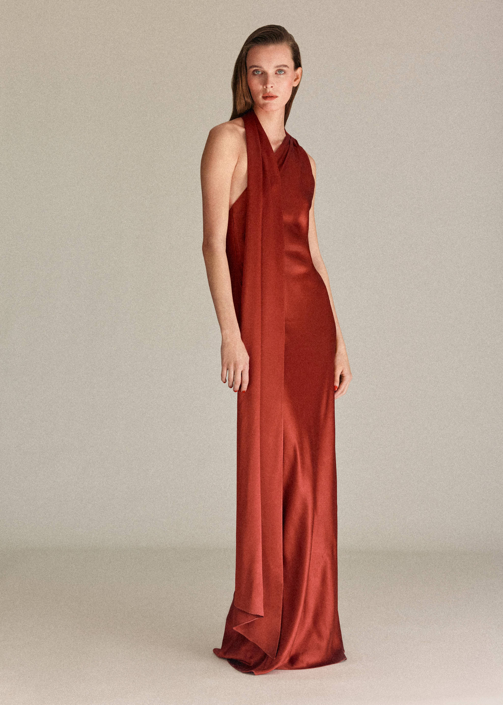 Asymmetrische jurk met gestrikte hals - Overzichtstekening