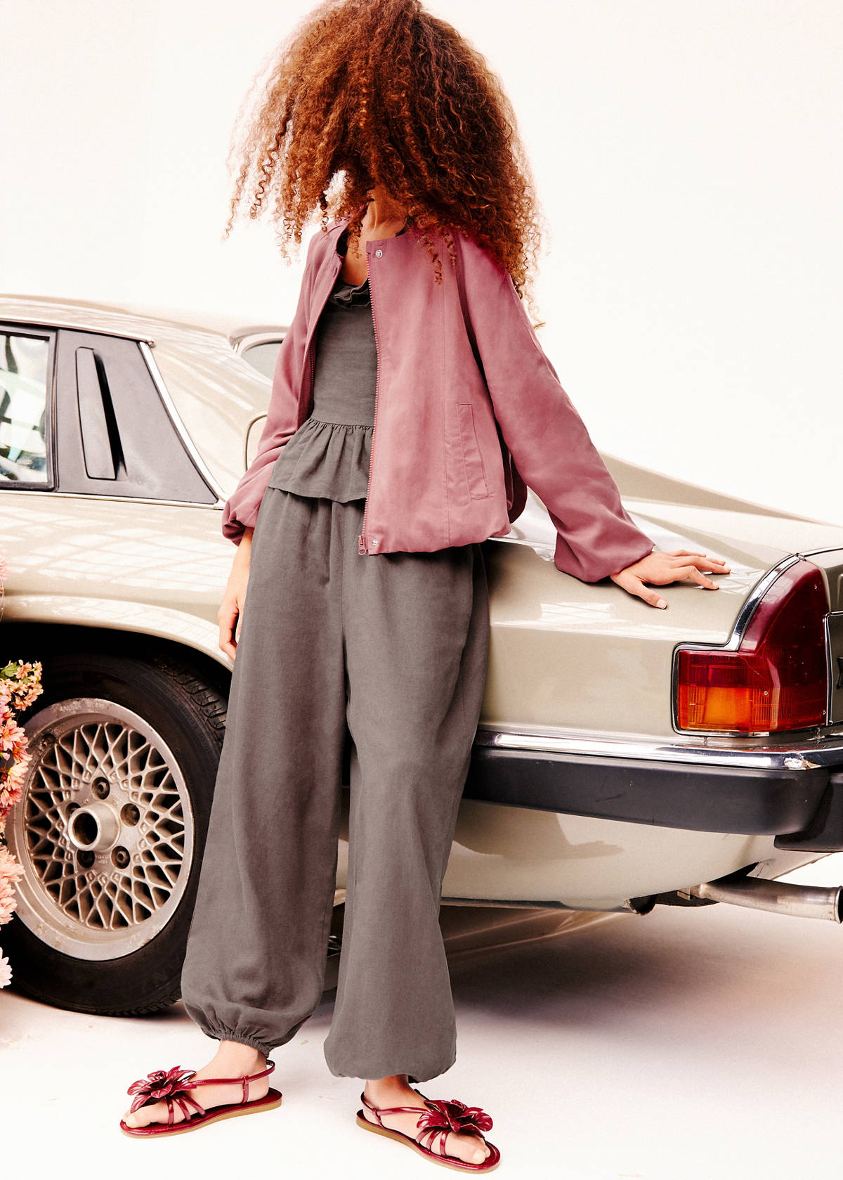 Linen-blend balloon trousers — Chocolate