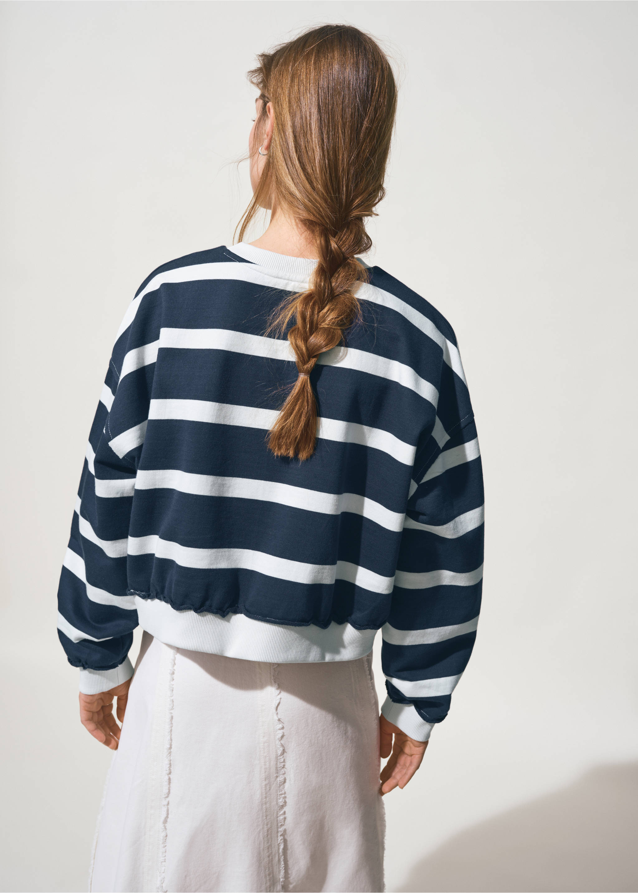 سترة من مزيج القطن مخططة - الجهة الخلفية للمنتج, أزرق غامق. Ref: 27016357-00.