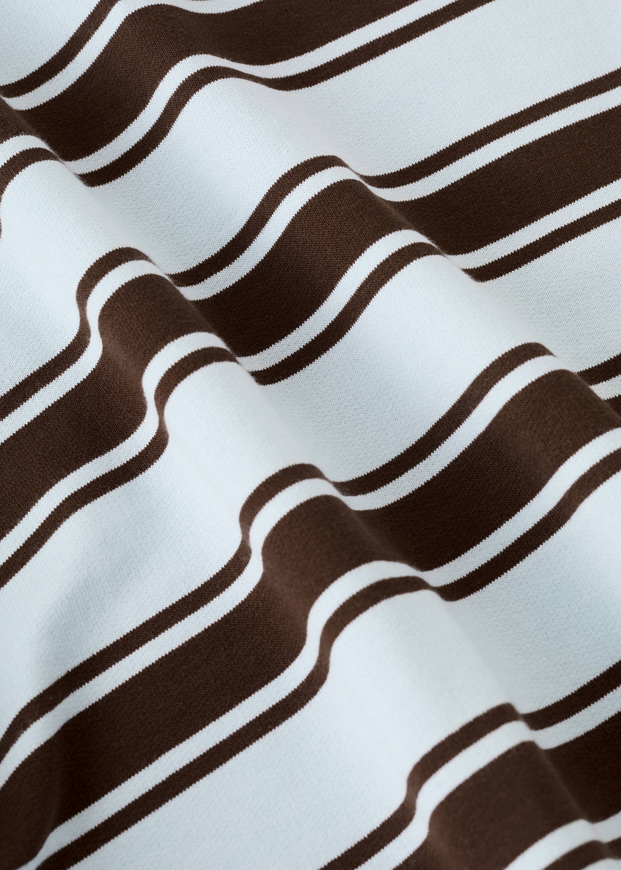 Bicolour striped sweatshirt - Details of the article 8