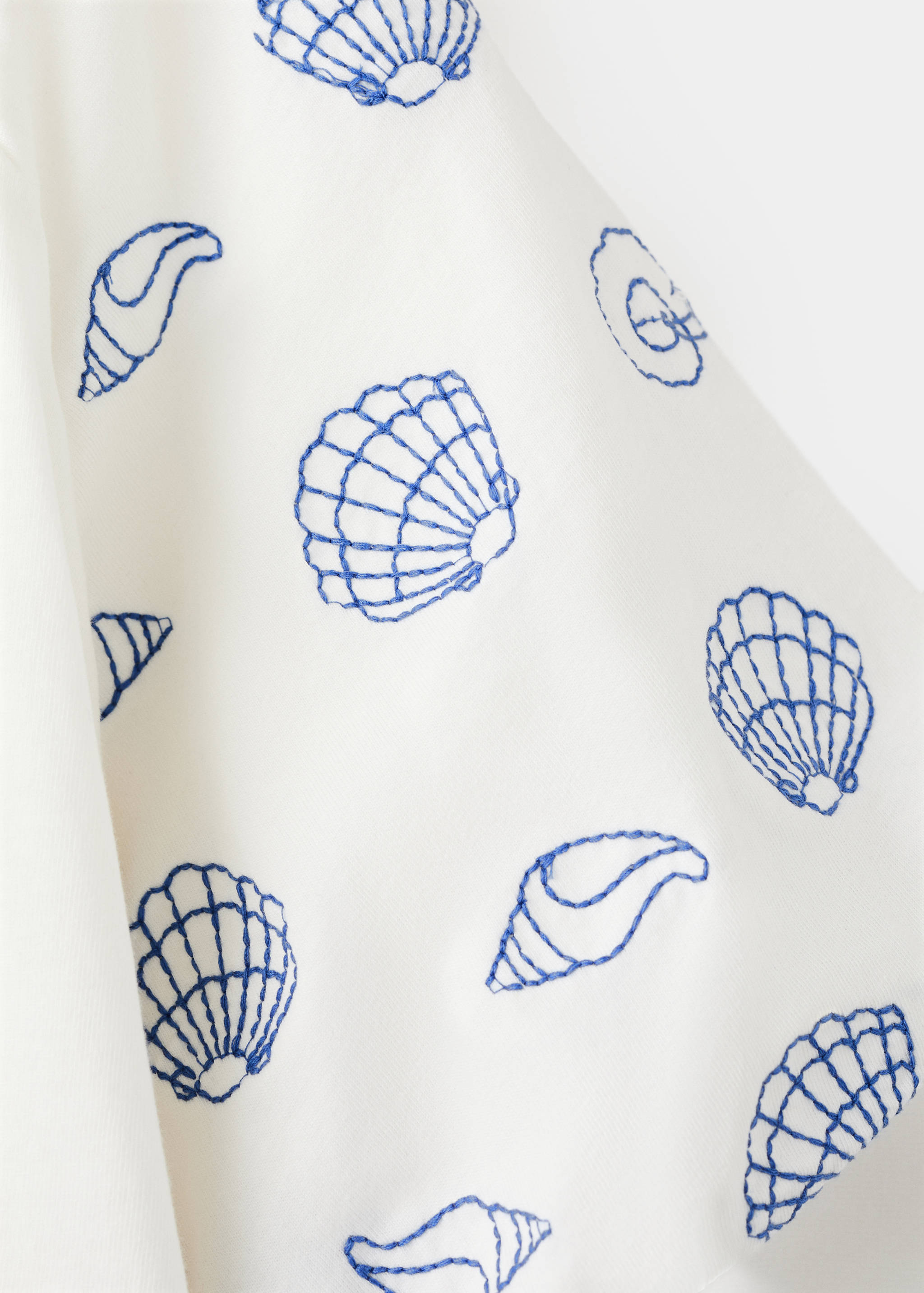 Cotton T-shirt with embroidered sleeves - Details of the article 8