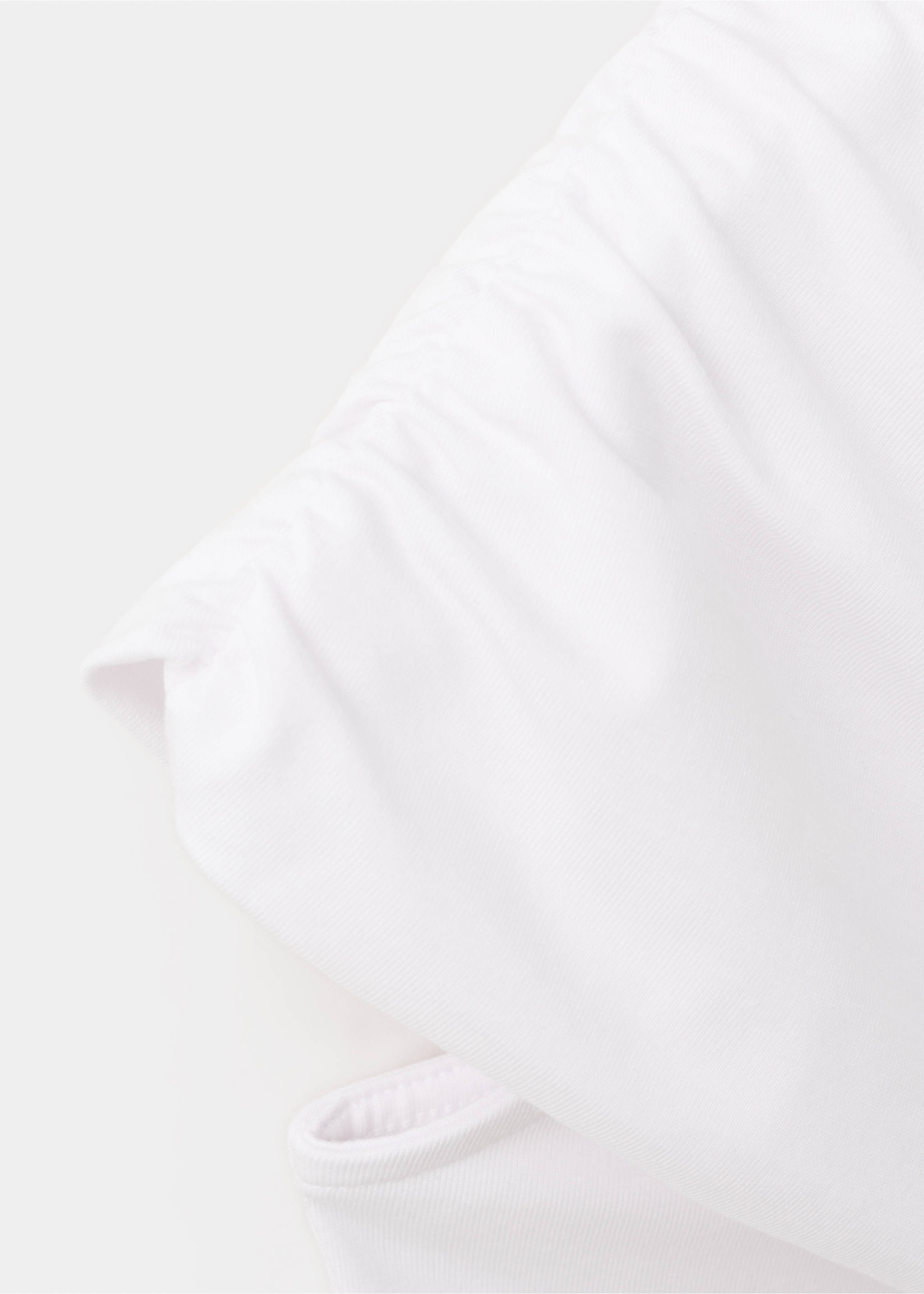 Asymmetrical crop top - Details of the article 0, Off White. Ref: 27016746-00.