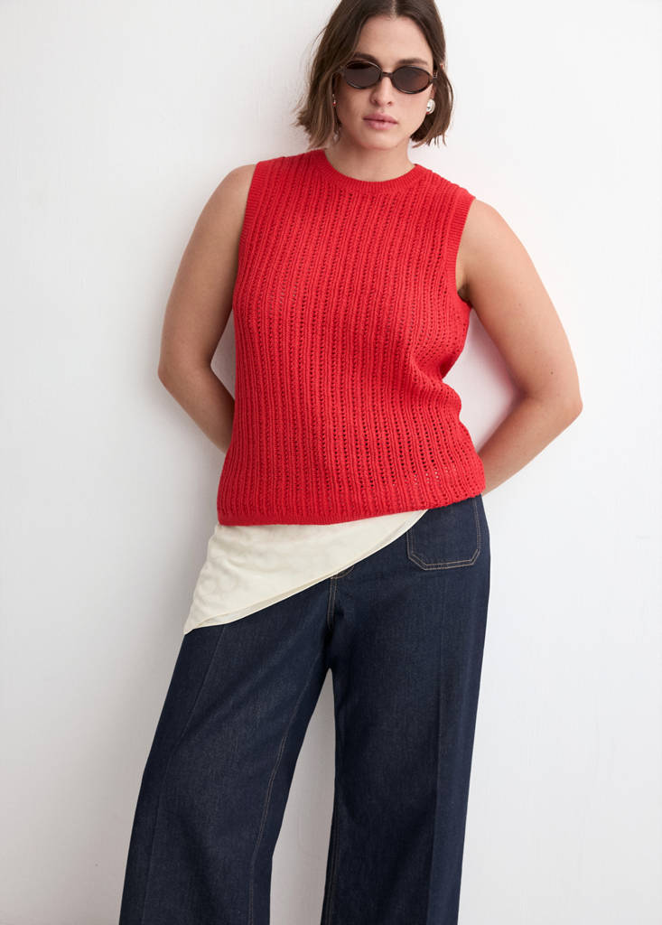 Openwork knit top — Red