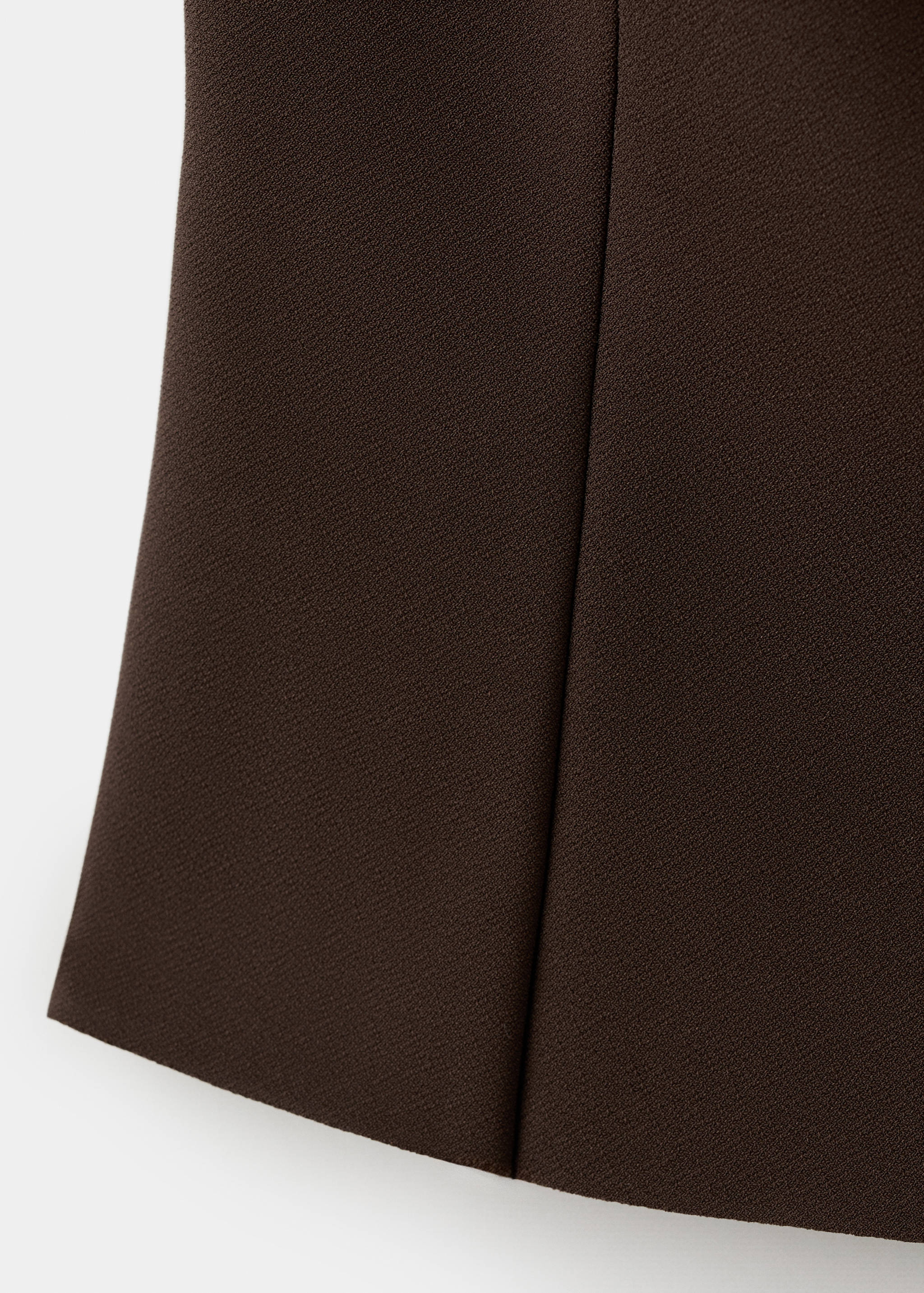 Fitted neckline top - Details of the article 0