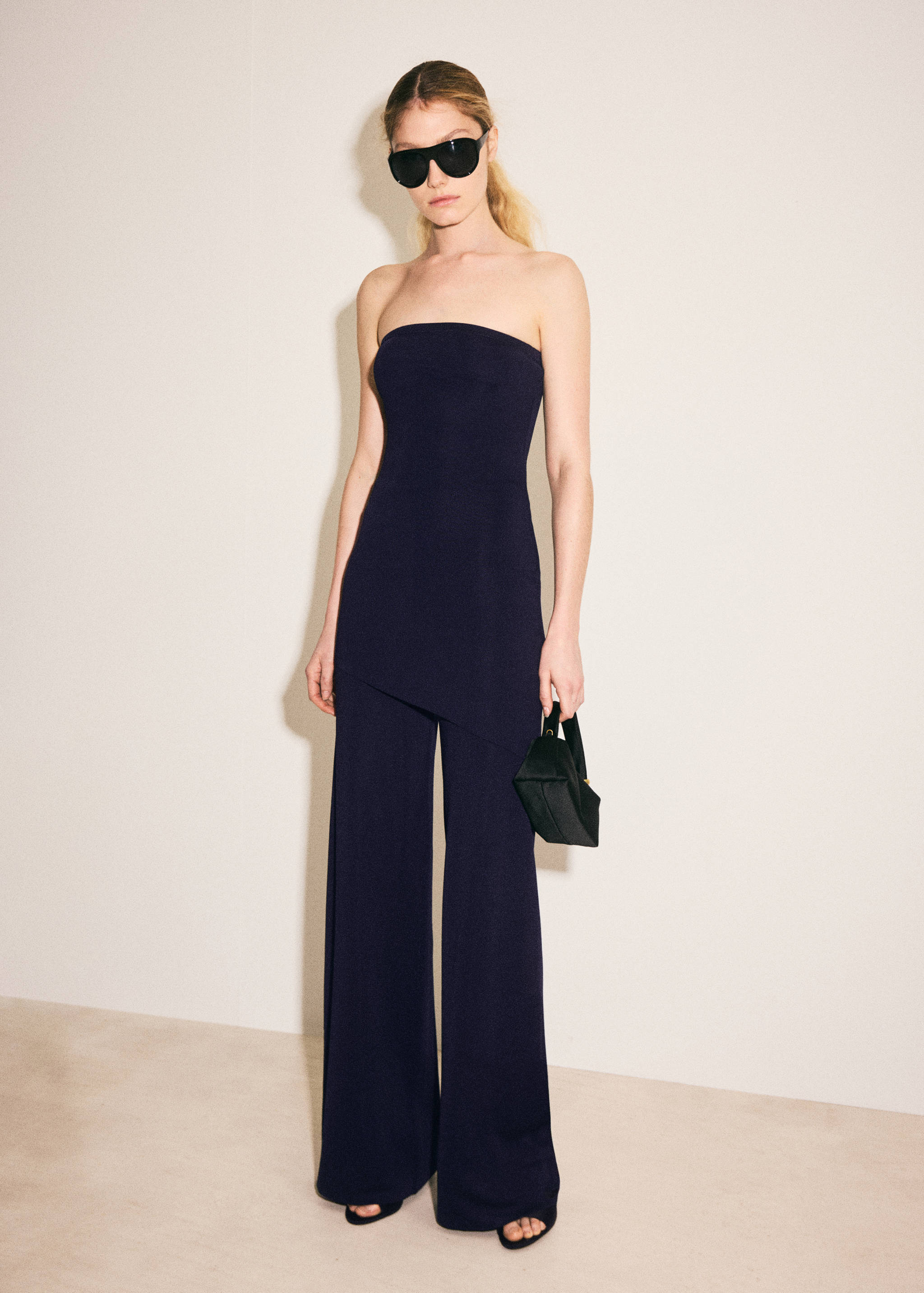 Top asimétrico punto fino - Plano general