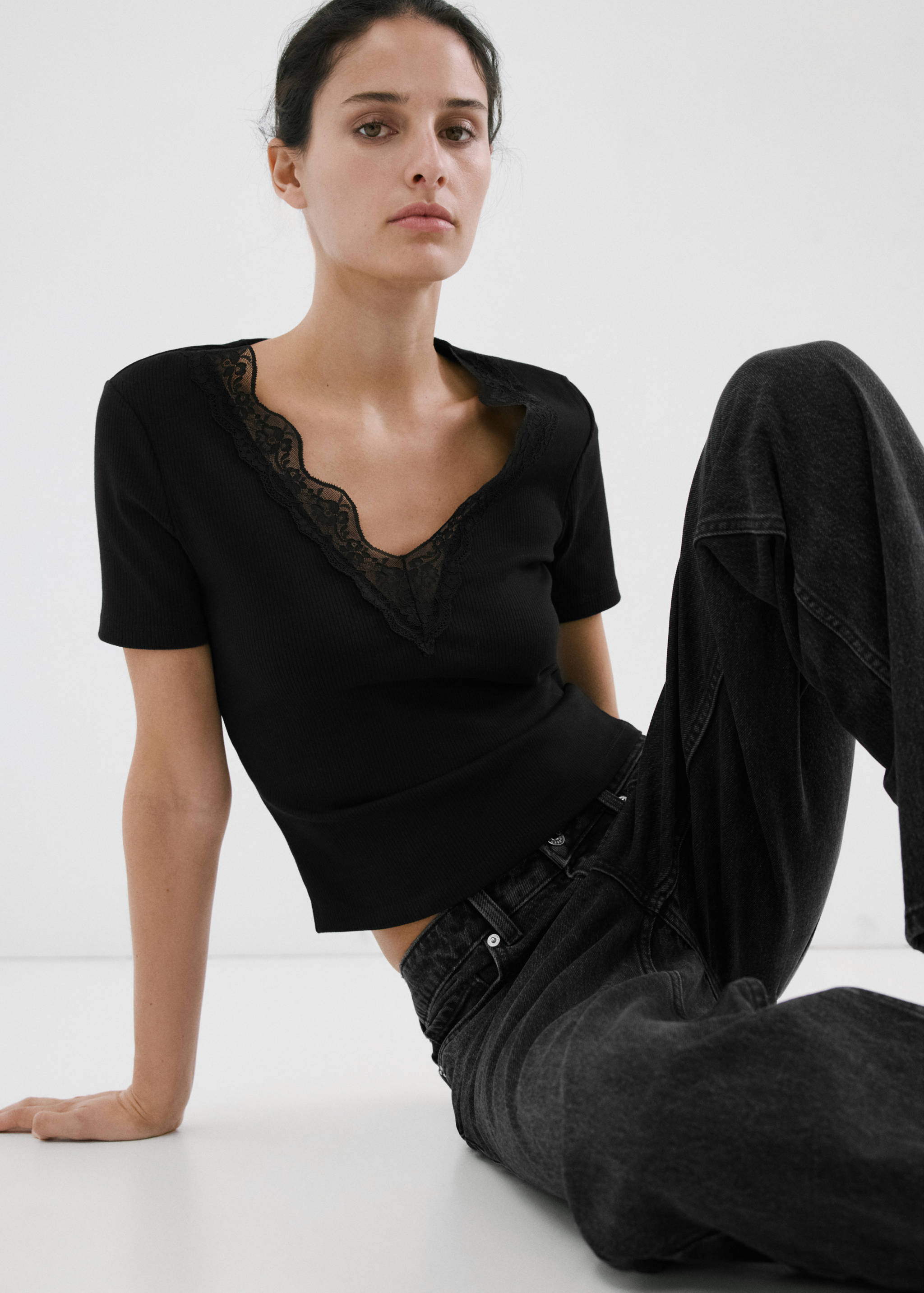 Top ribetes encaje - Plano medio