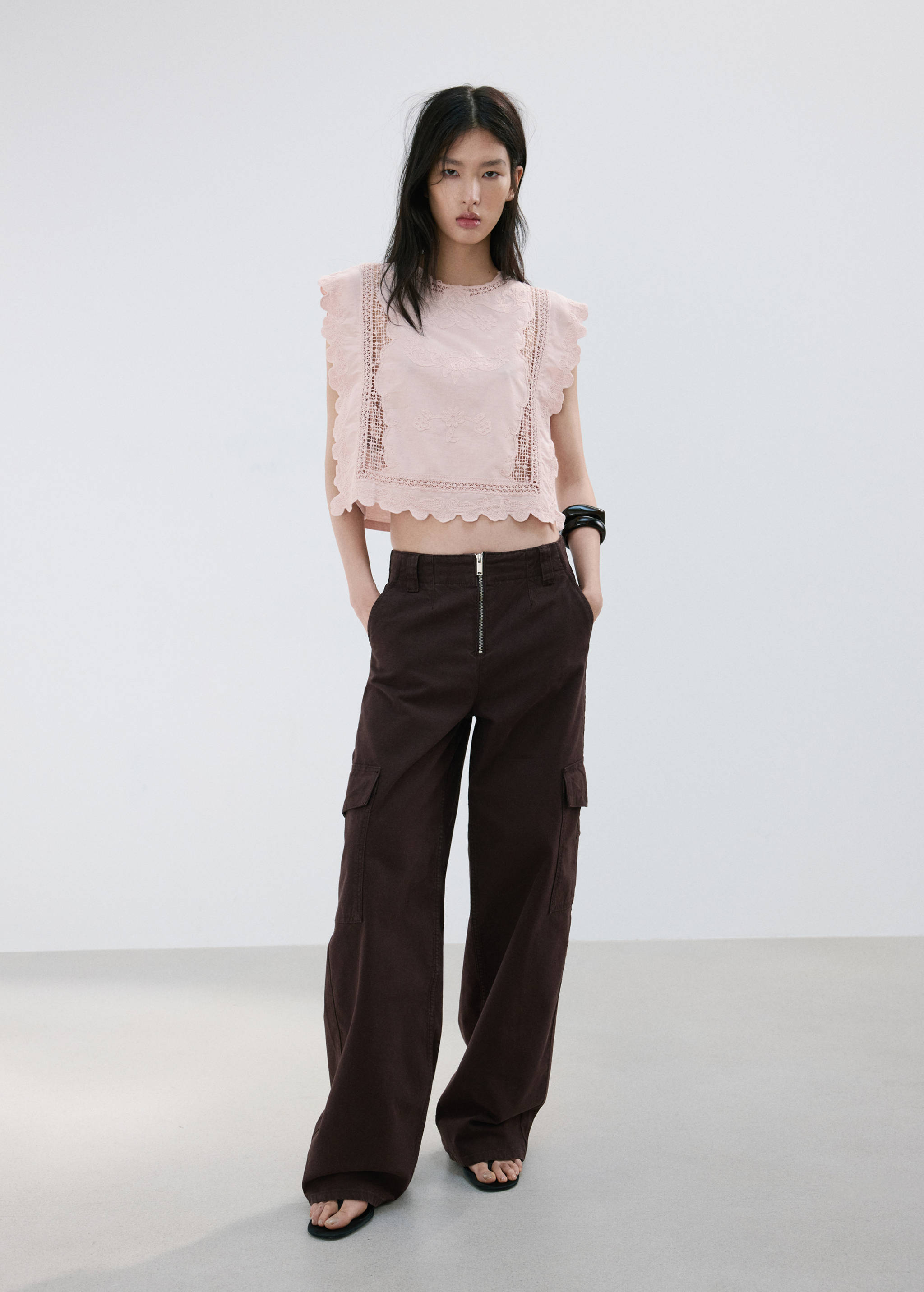 Top algodón detalles bordados - Plano general