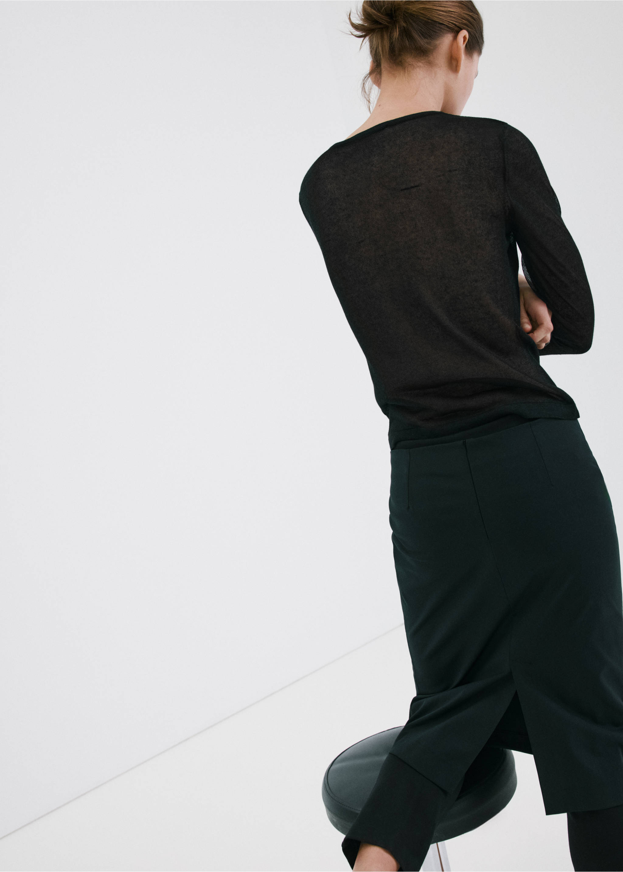 Polka-dot knitted sweater - Reverse of the article, Black. Ref: 27017168-00.