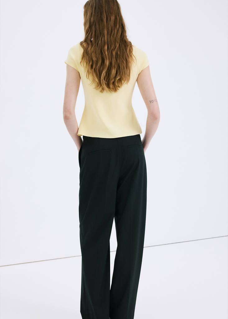 Fine knit sweater with buttons — Vanilla