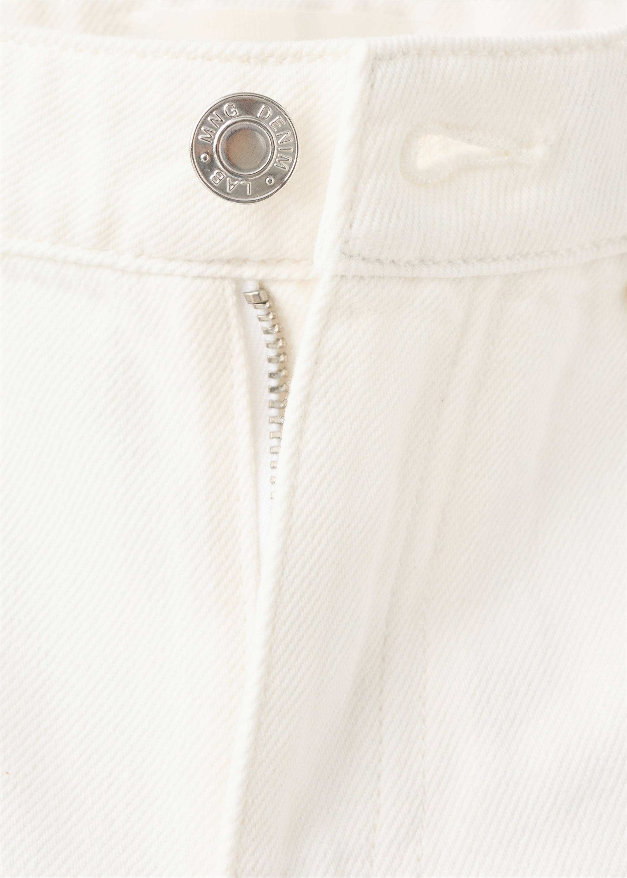 Studded pocket shorts - Details of the article 8, White. Ref: 27017785-00.
