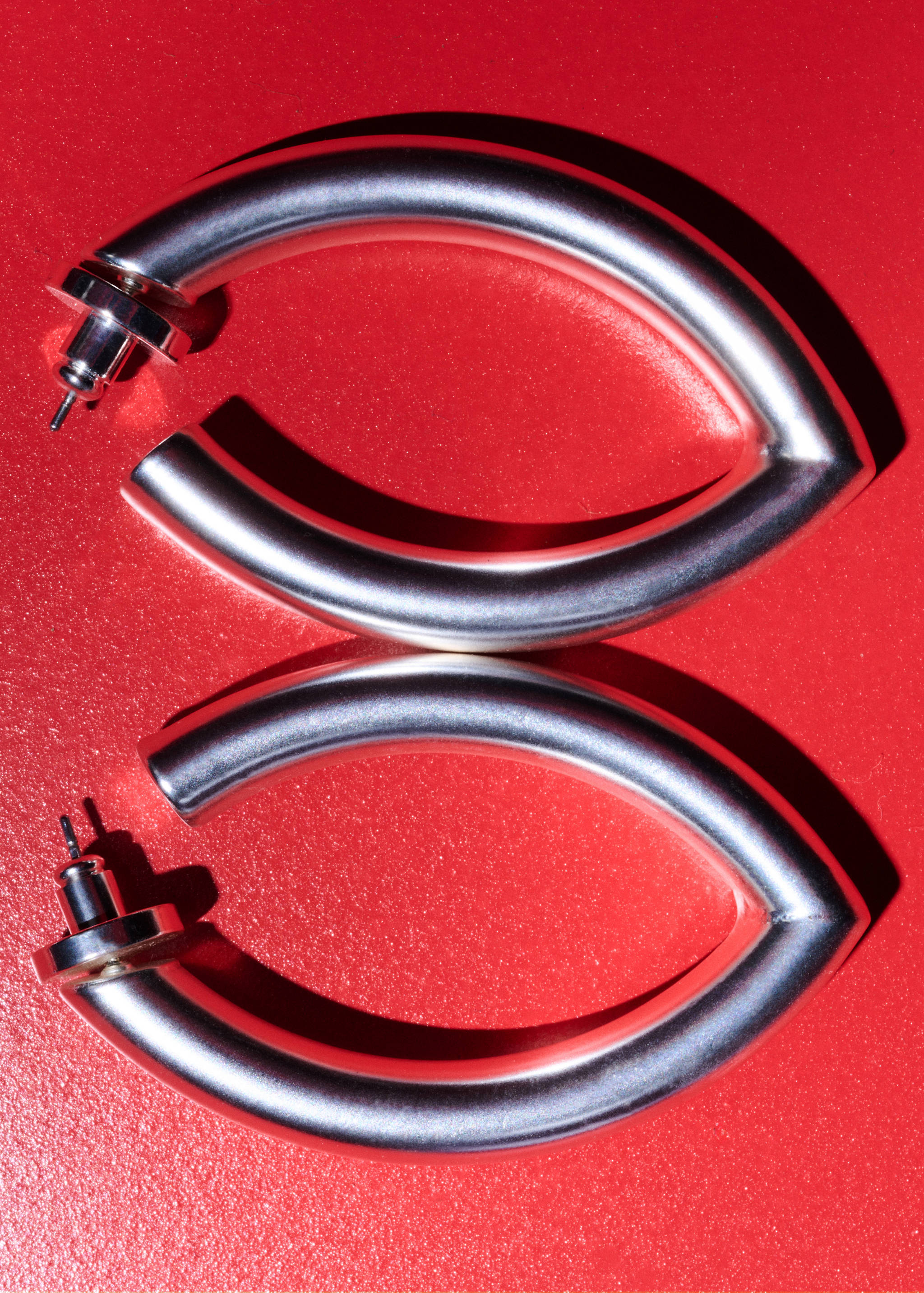 Irregular oval earrings - General plane