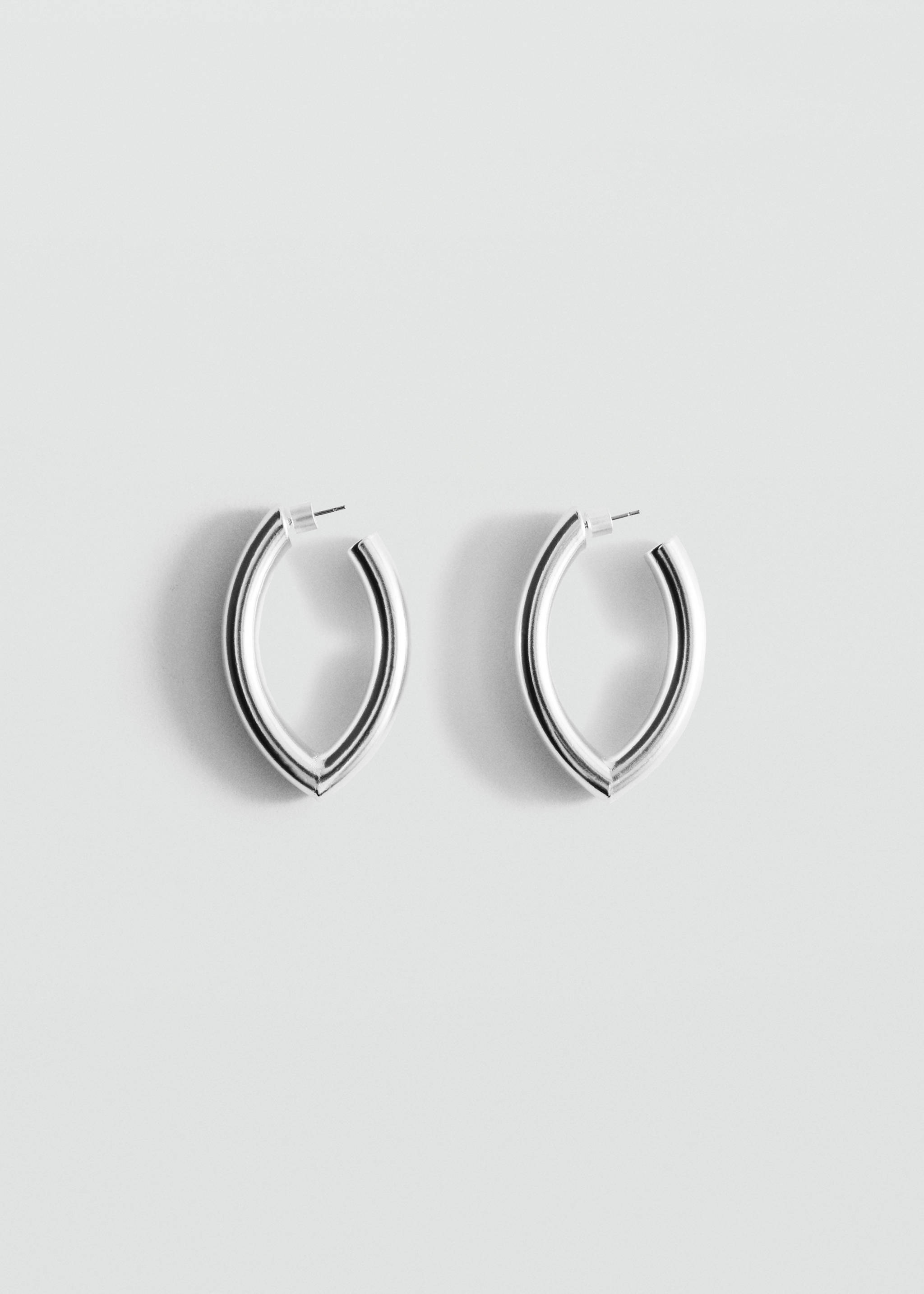 Irregular oval earrings - Article without model