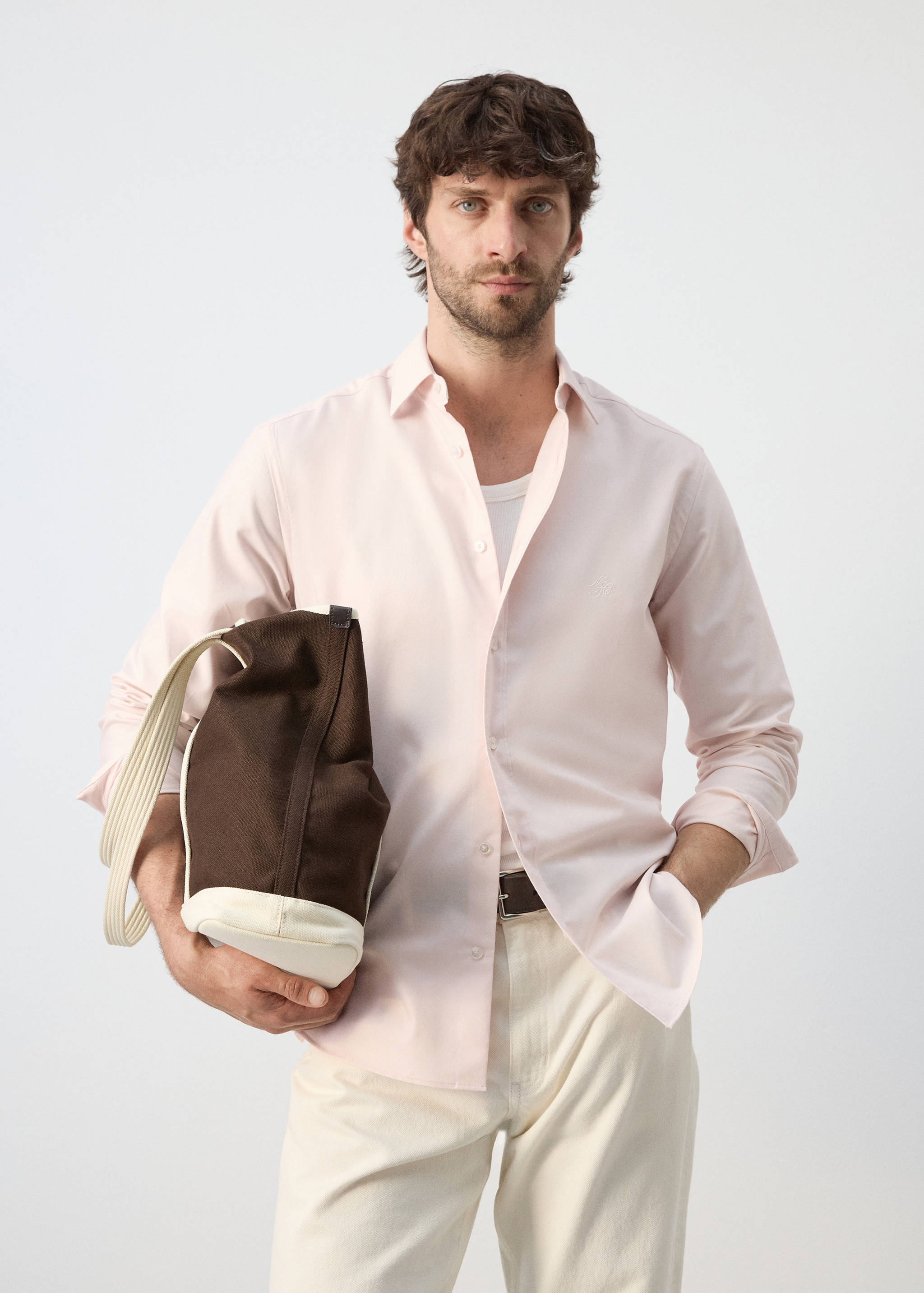 Camisa 100% cotó regular fit brodat - Pla mig