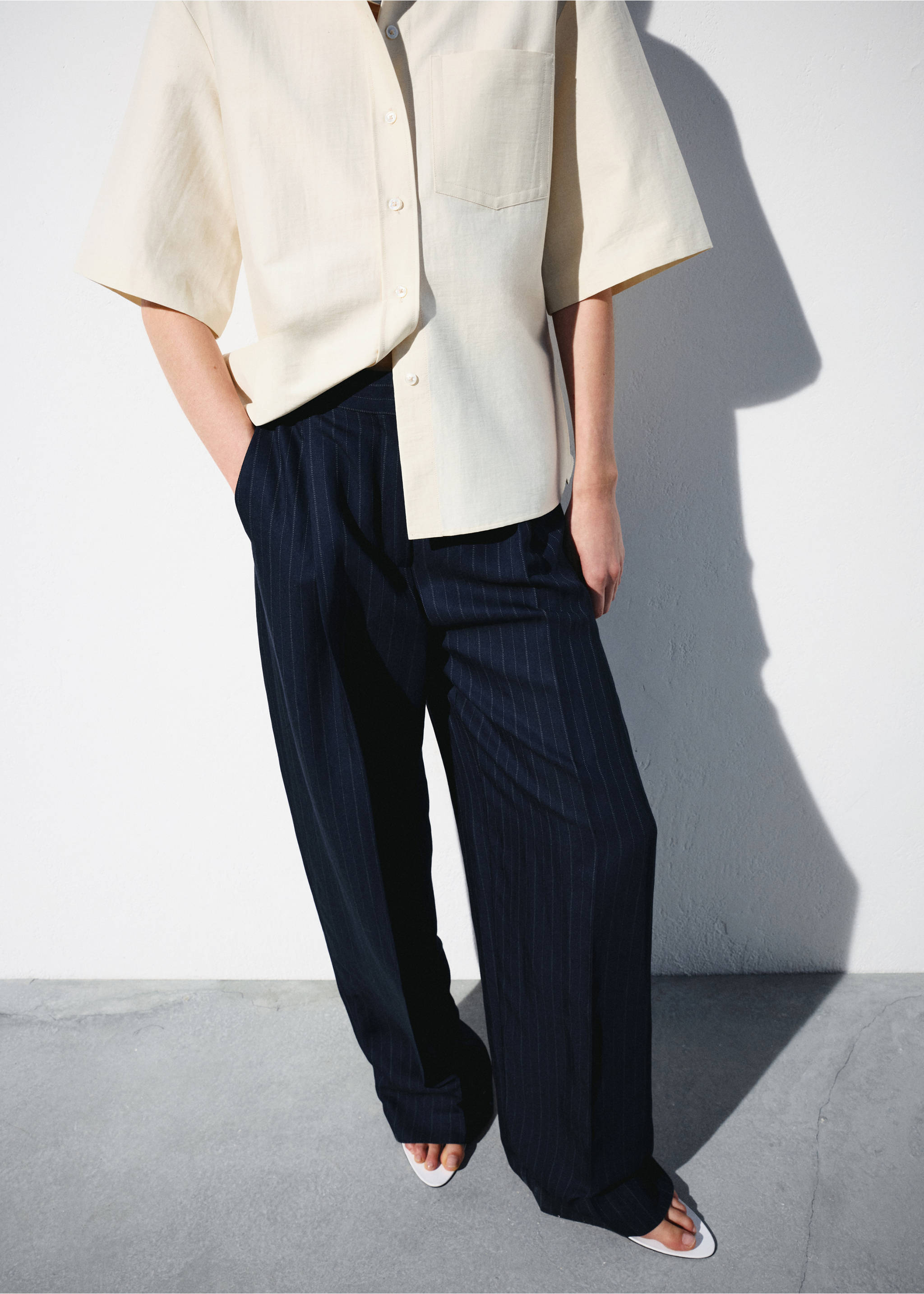 Pantalons vestir ratlla diplomàtica - Pla mig, Blau marí. Ref: 27017802-00.