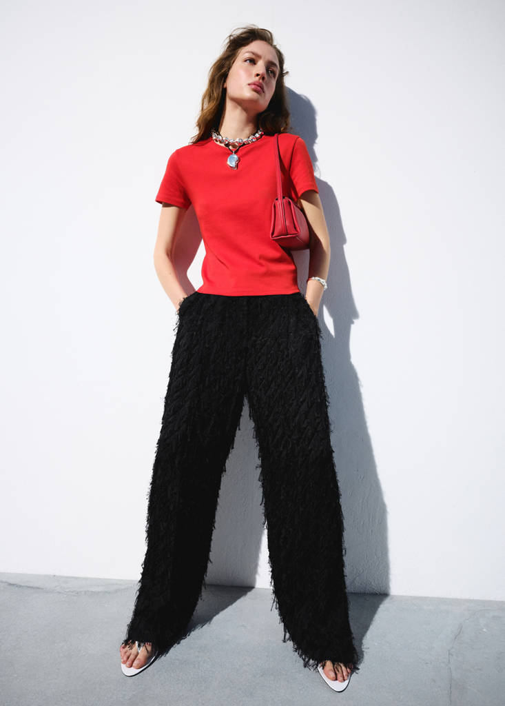 Straight-leg textured yarn trousers — Black
