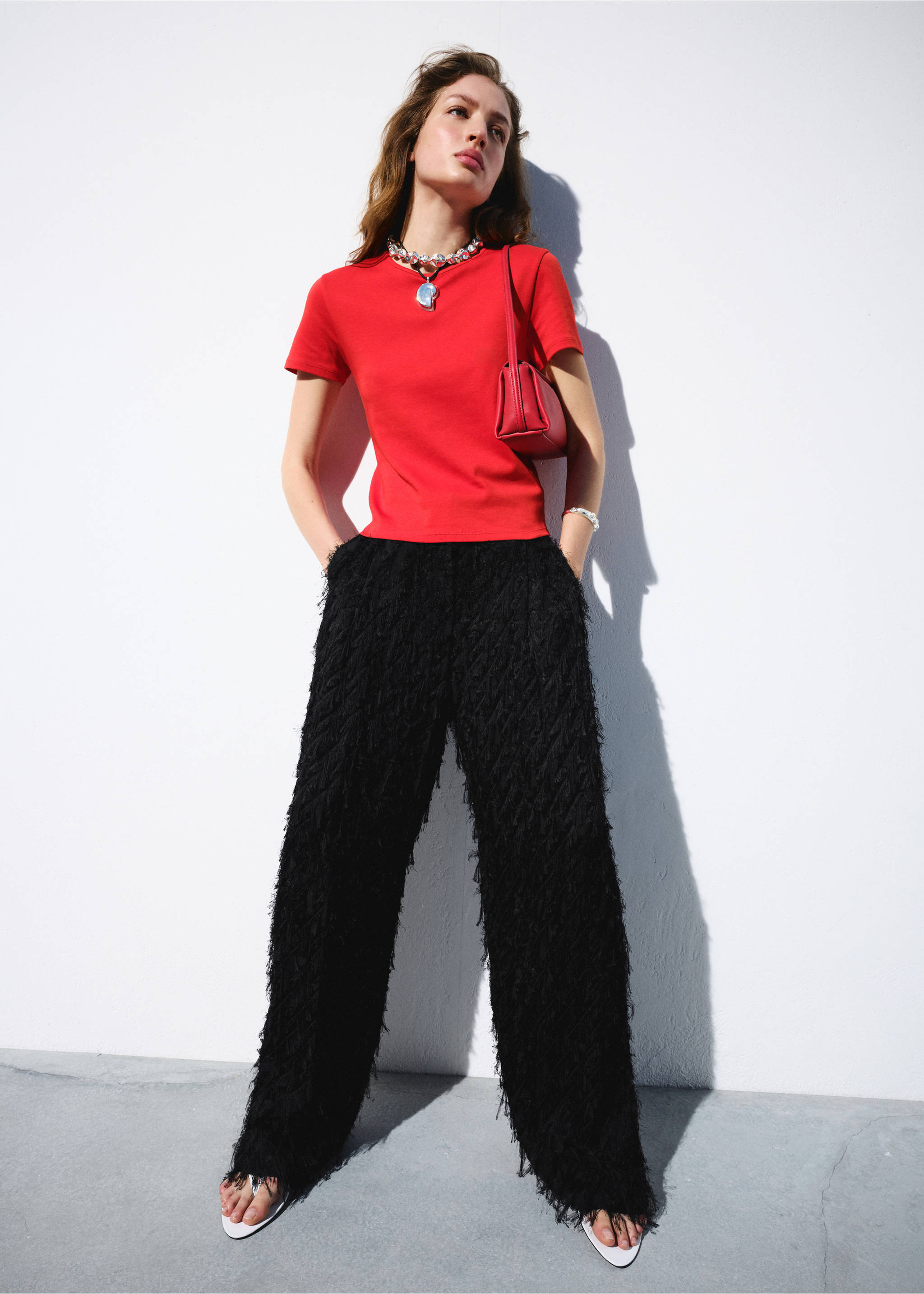 Straight leg trousers with stitching - General plane, Black. Ref: 27017804-00.