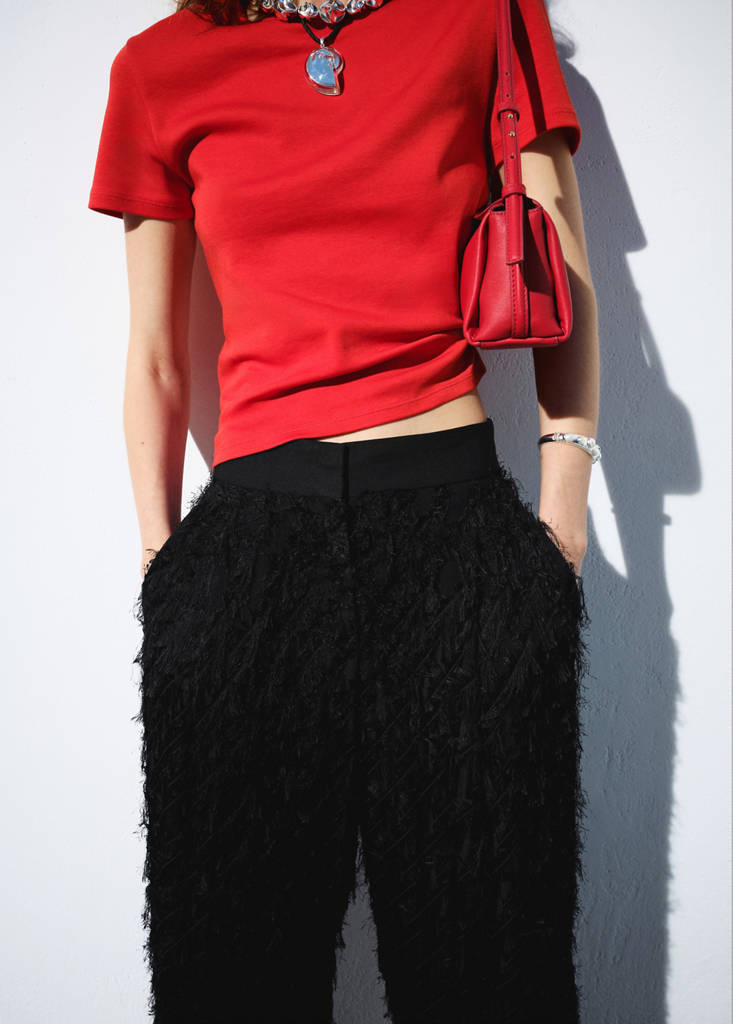 Straight-leg textured yarn trousers — Black
