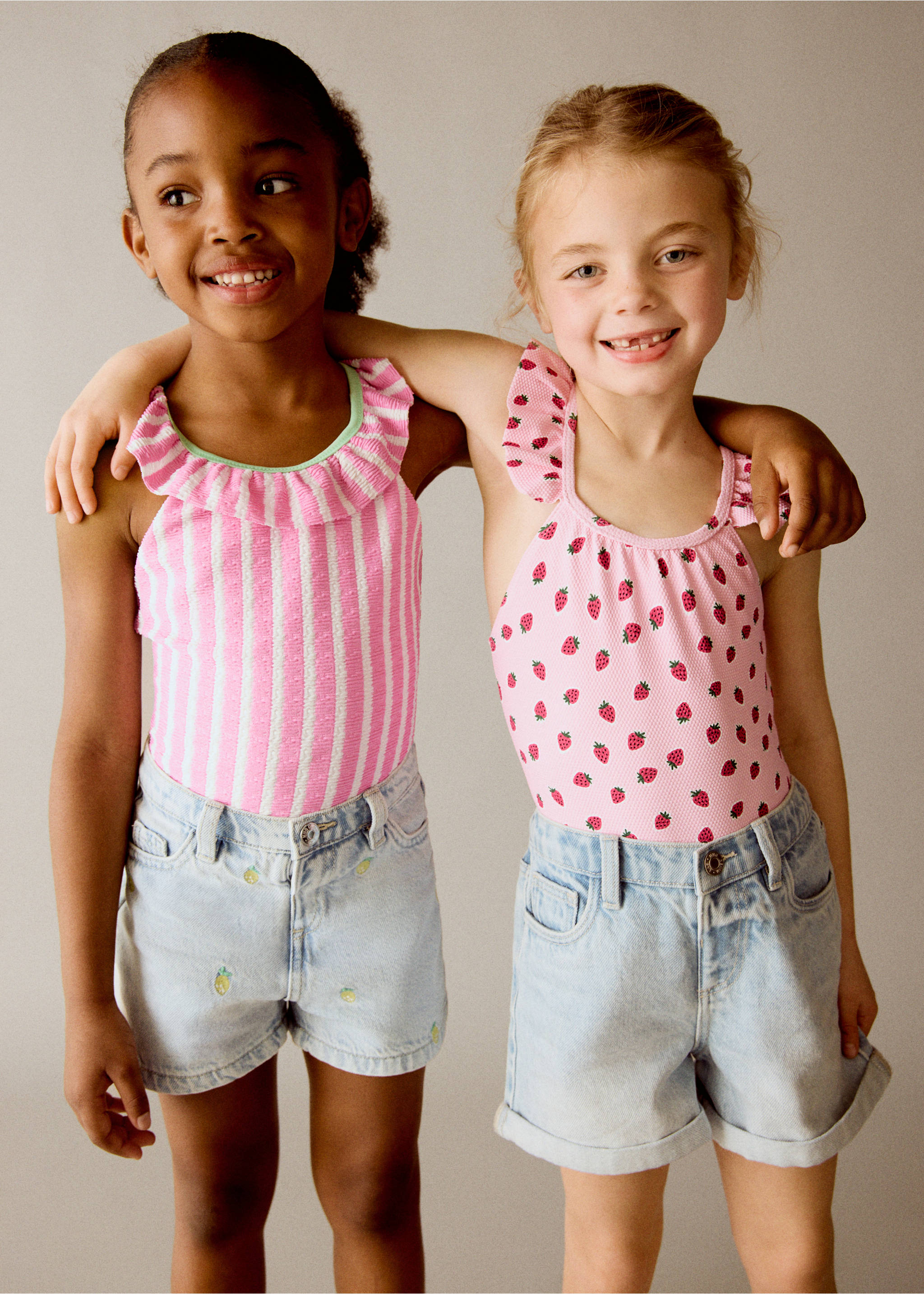 Plavky s potiskem jahod - Celkový náhled, Růžová. Ref: 27017905-00.