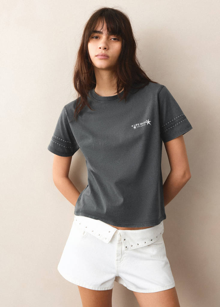 Camiseta estampada strass