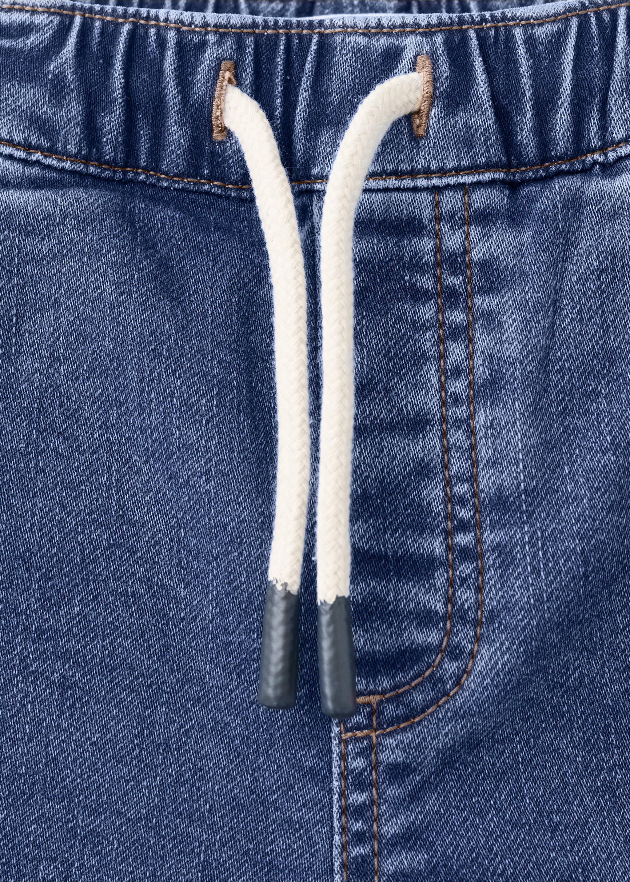 Bermuda en denim à taille élastique - Détail de l'article 8, Bleu foncé. Ref: 27017914-00.