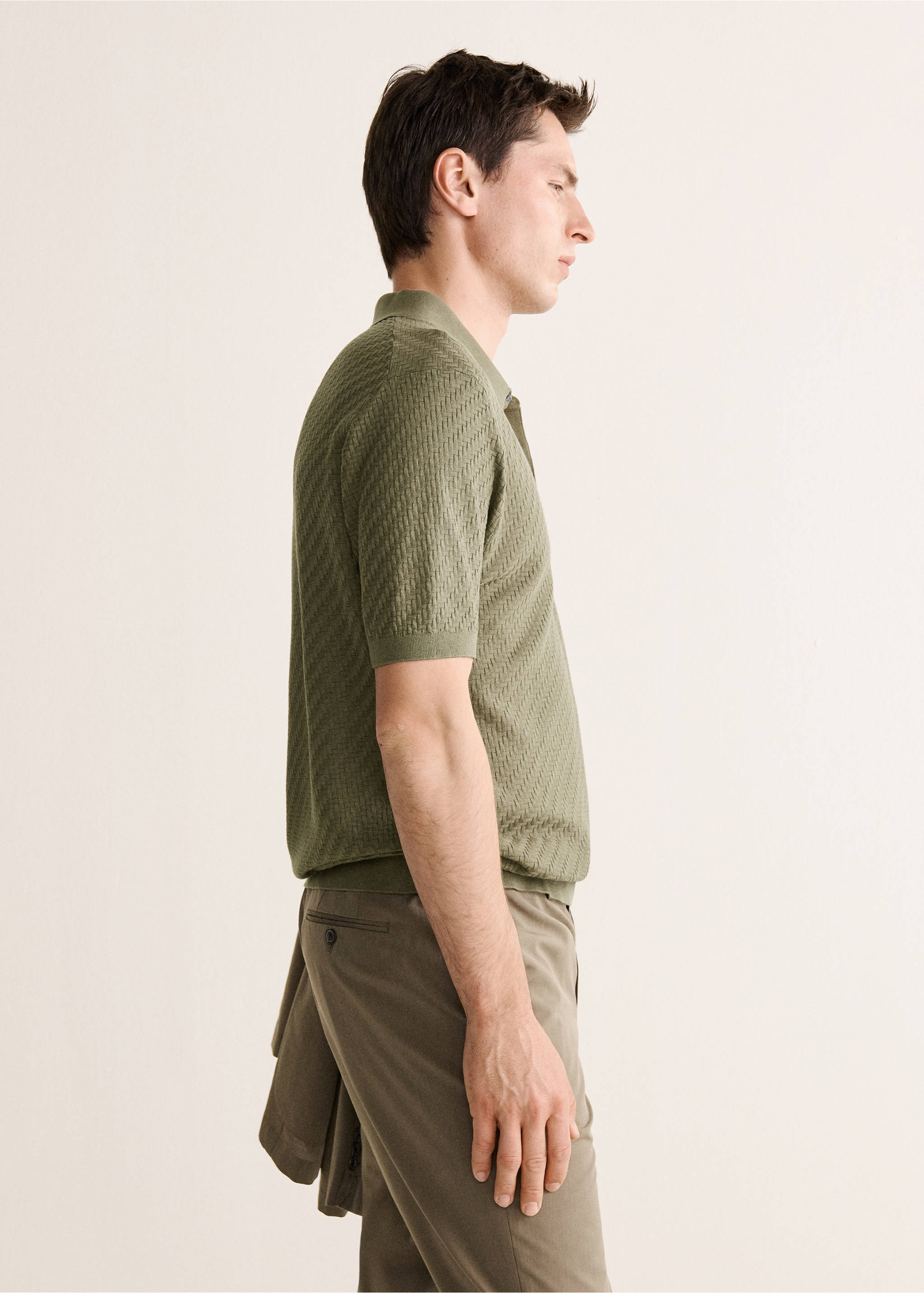 Polo maille fine structuré - Détail de l'article 2, Kaki. Ref: 27017920-00.