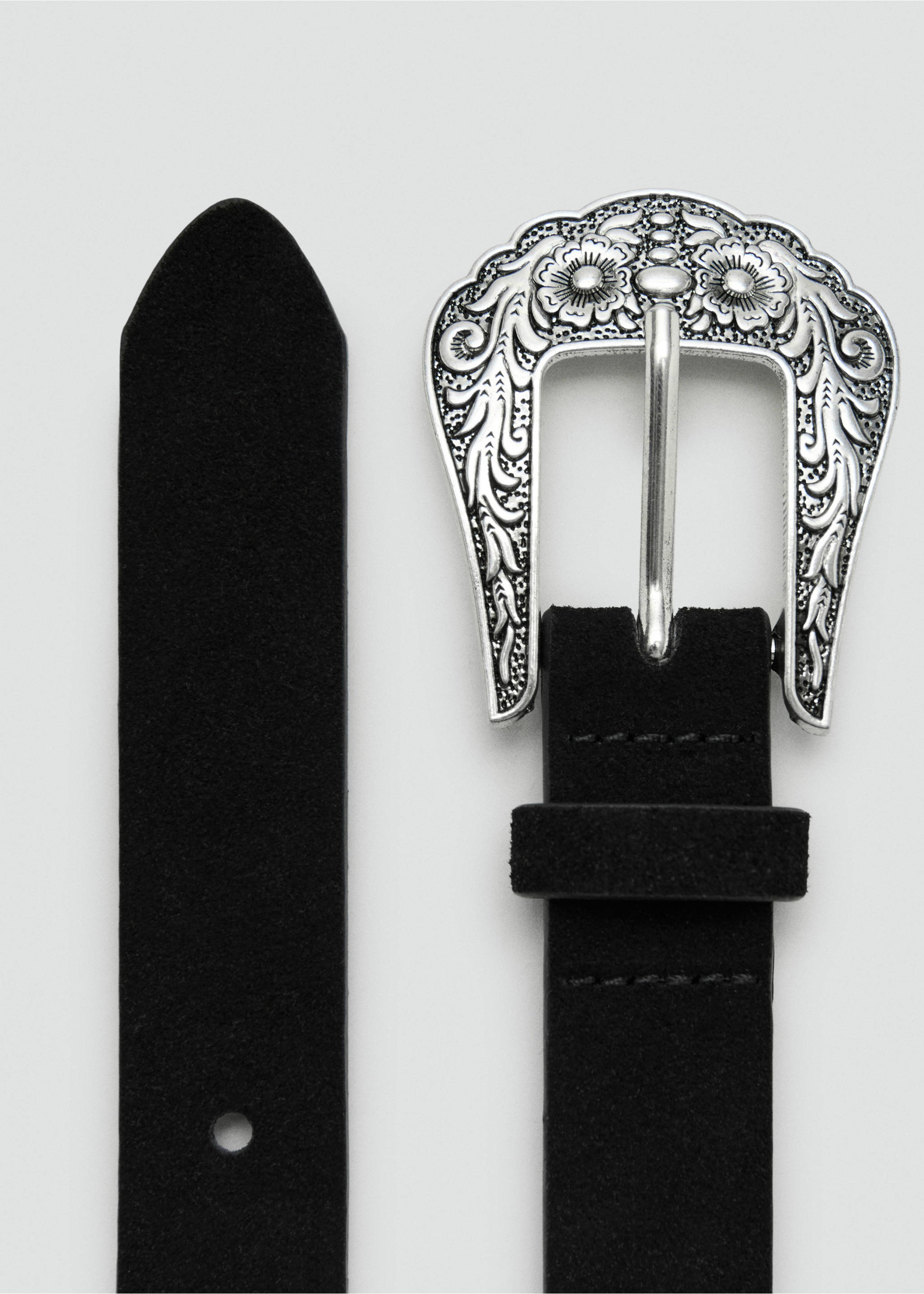 Engraved buckle belt - Details of the article 1, Black. Ref: 27017939-00.