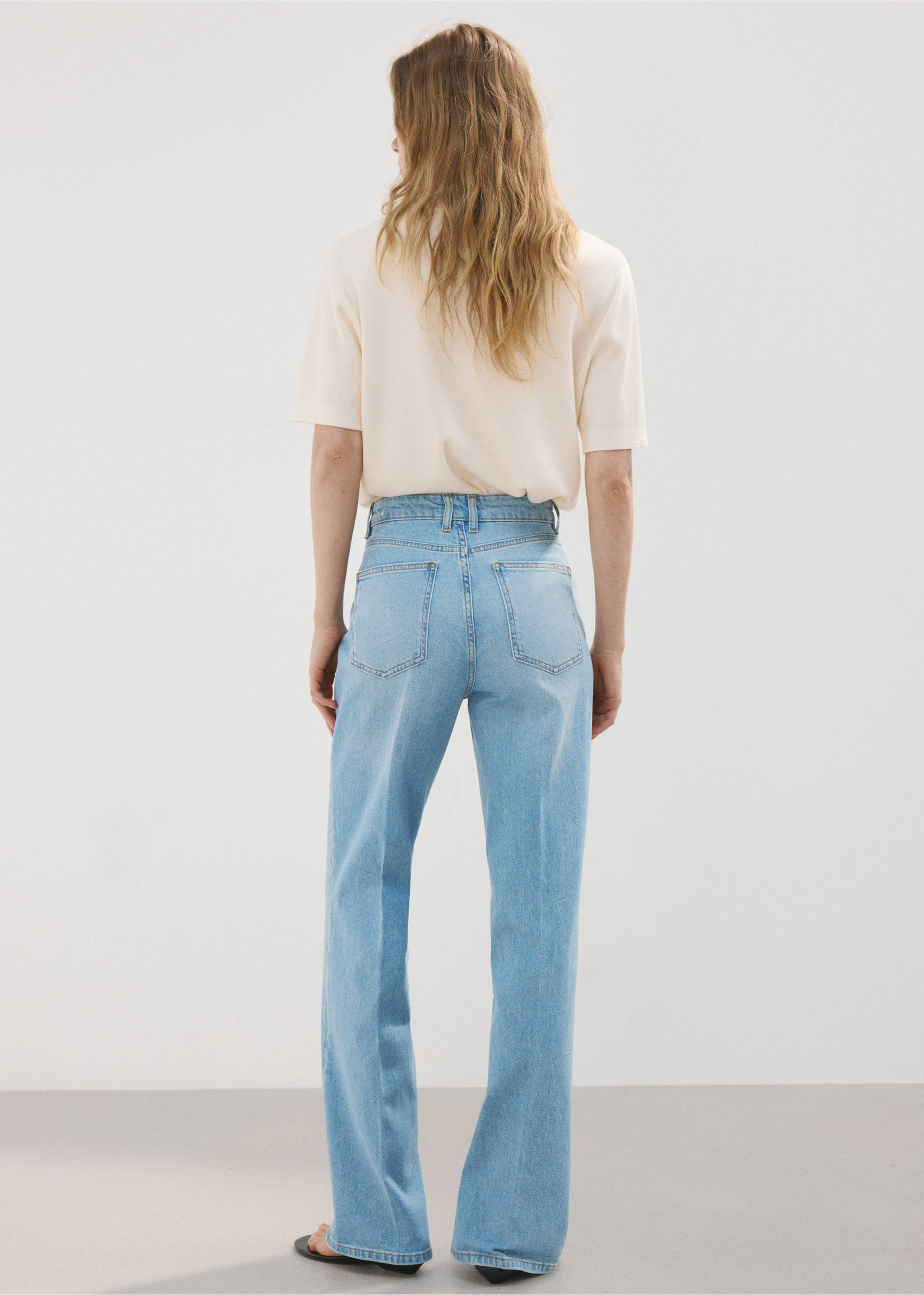 Wide leg mid-rise trousers with pockets - Reverse of the article, Medium Blue. Ref: 27017943-00.