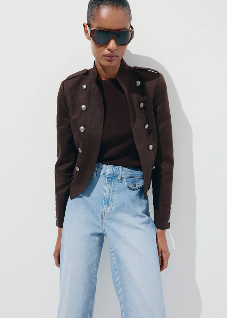 Wide leg mid-rise jeans with pockets — Medium Blue