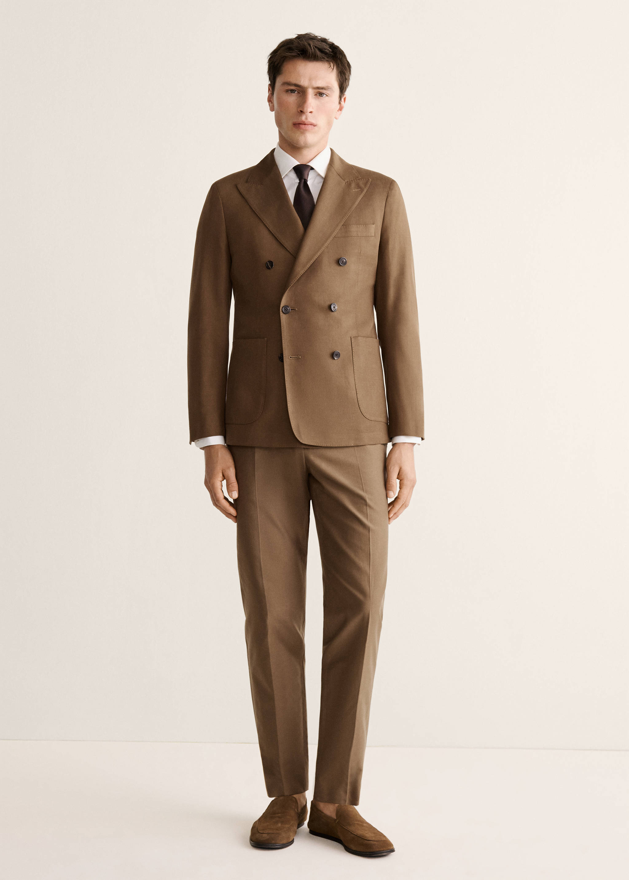 Americana traje slim fit cruzada - Plano general