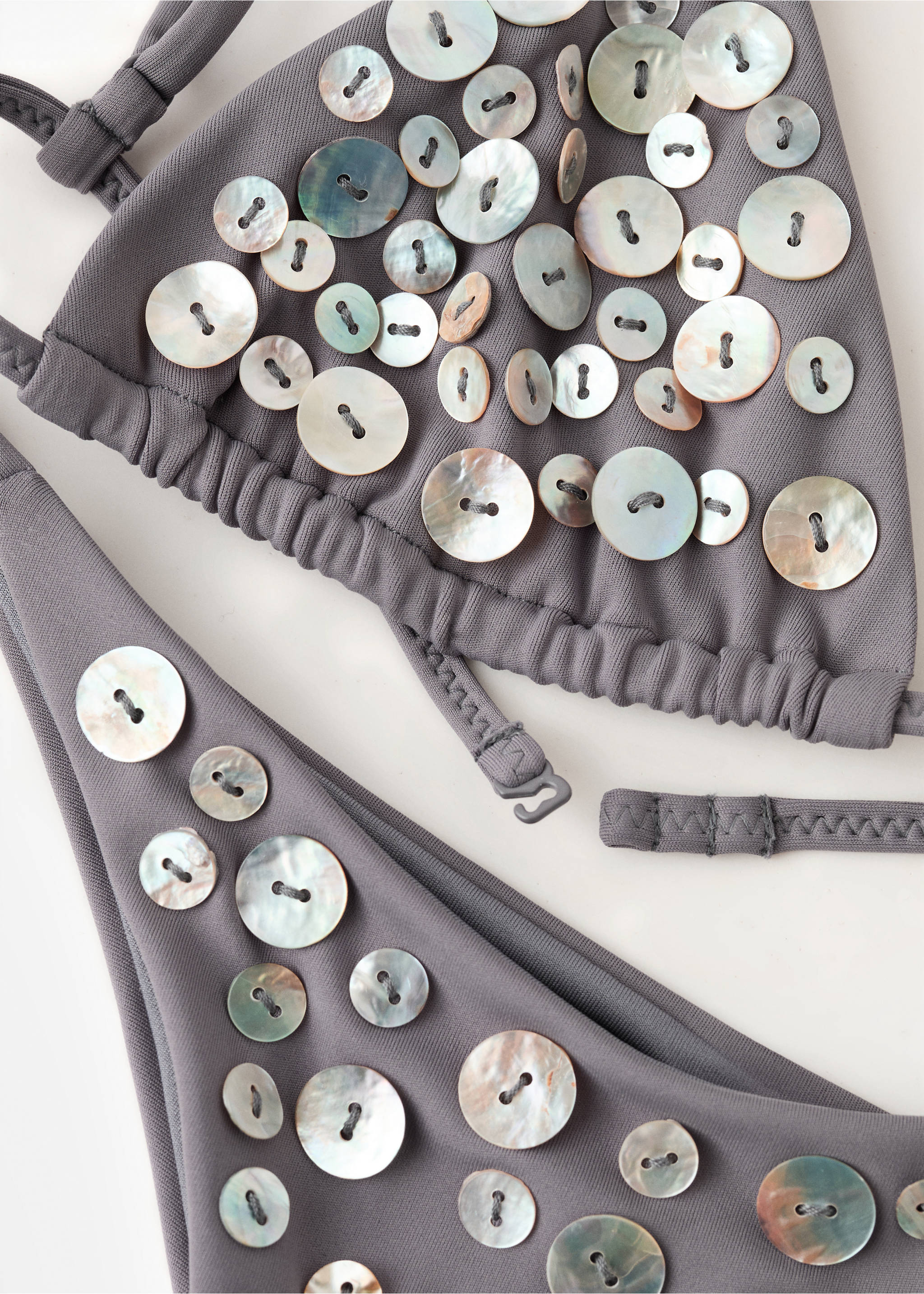 Brazilian bikini knickers with buttons - Details of the article 8, Grey. Ref: 27018654-00.