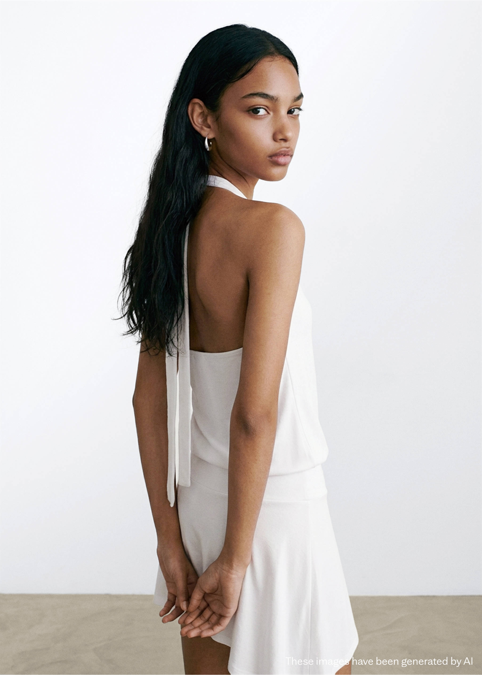 Asymmetrical halter dress - Details of the article 1, Off White. Ref: 27018664-00.
