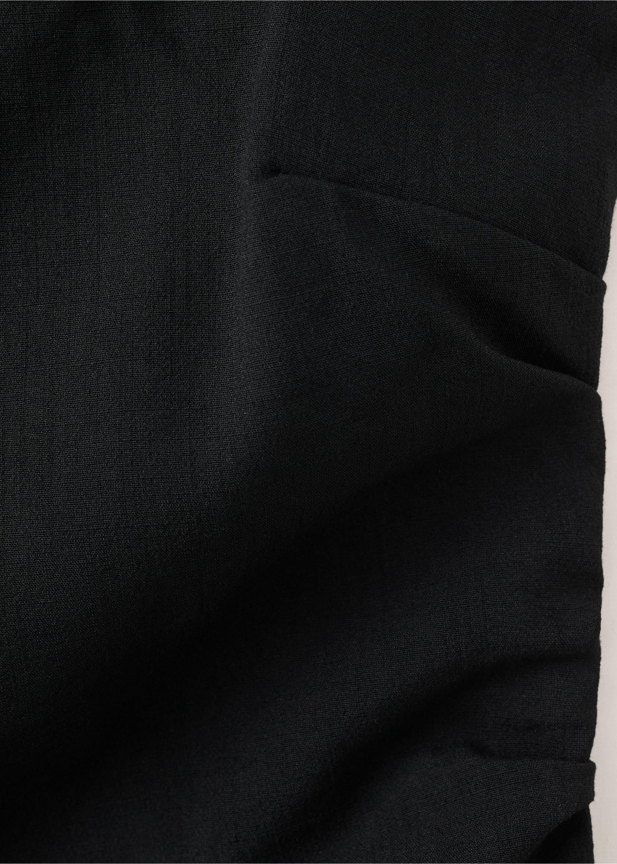 Square-neck strappy top - Details of the article 0, Black. Ref: 27019059-00.