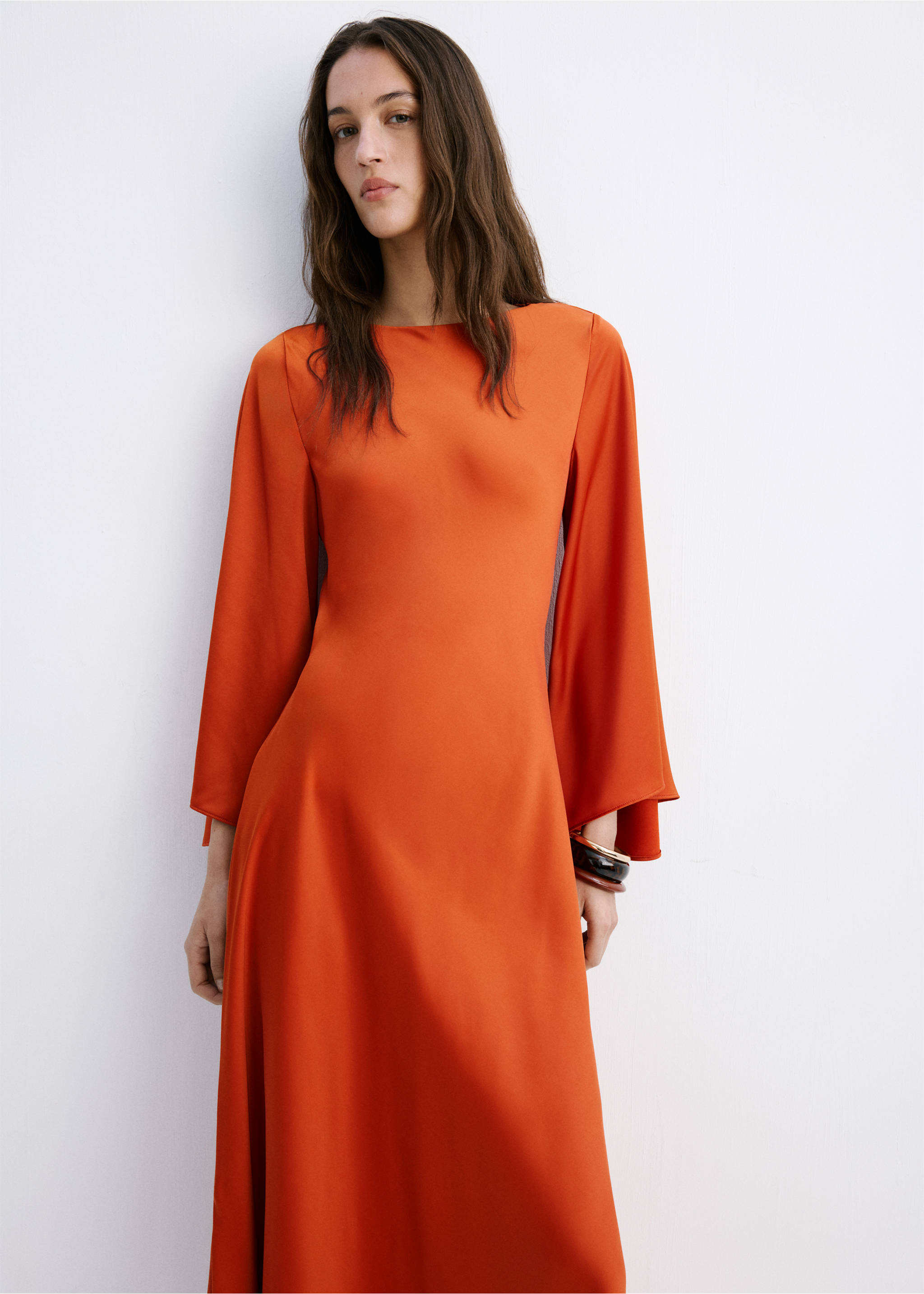 Flared-sleeve satin dress - Medium plane, Russet. Ref: 27019066-00.