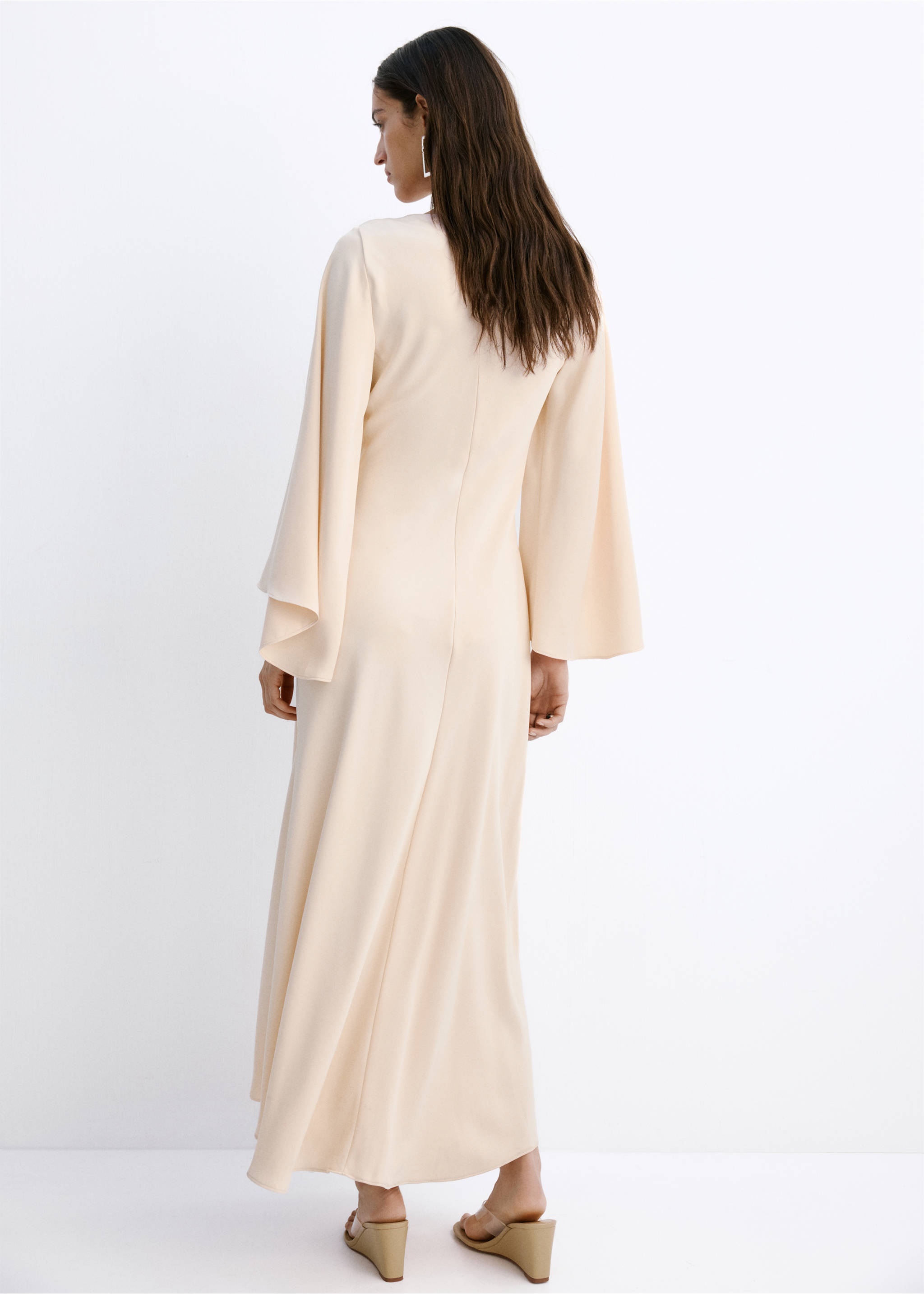 Flared-sleeve satin dress - Reverse of the article, Pale Pink. Ref: 27019066-00.