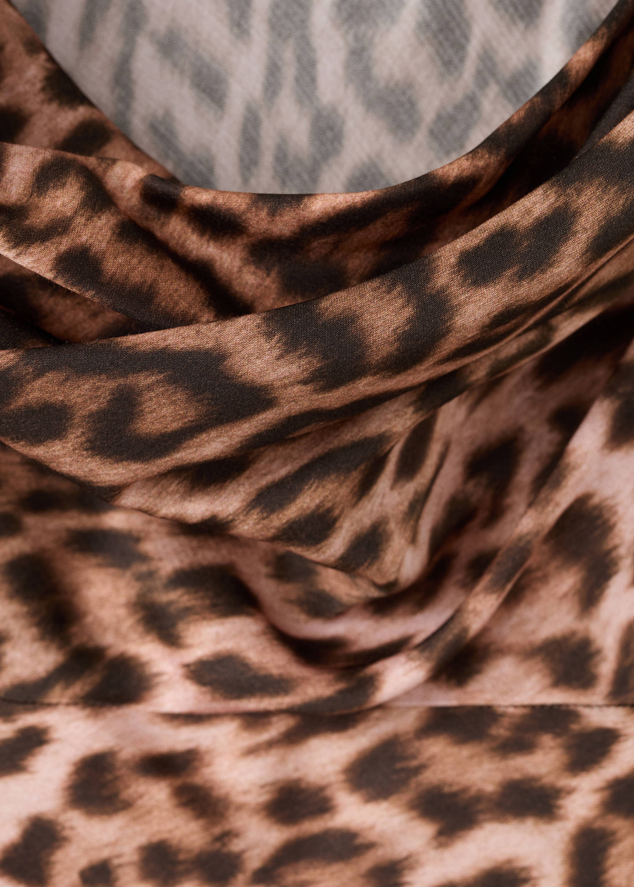 Robe imprimé animal à col drapé - Détail de l'article 8