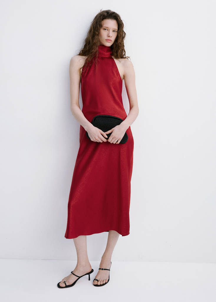 Wrinkled effect halter dress — Red