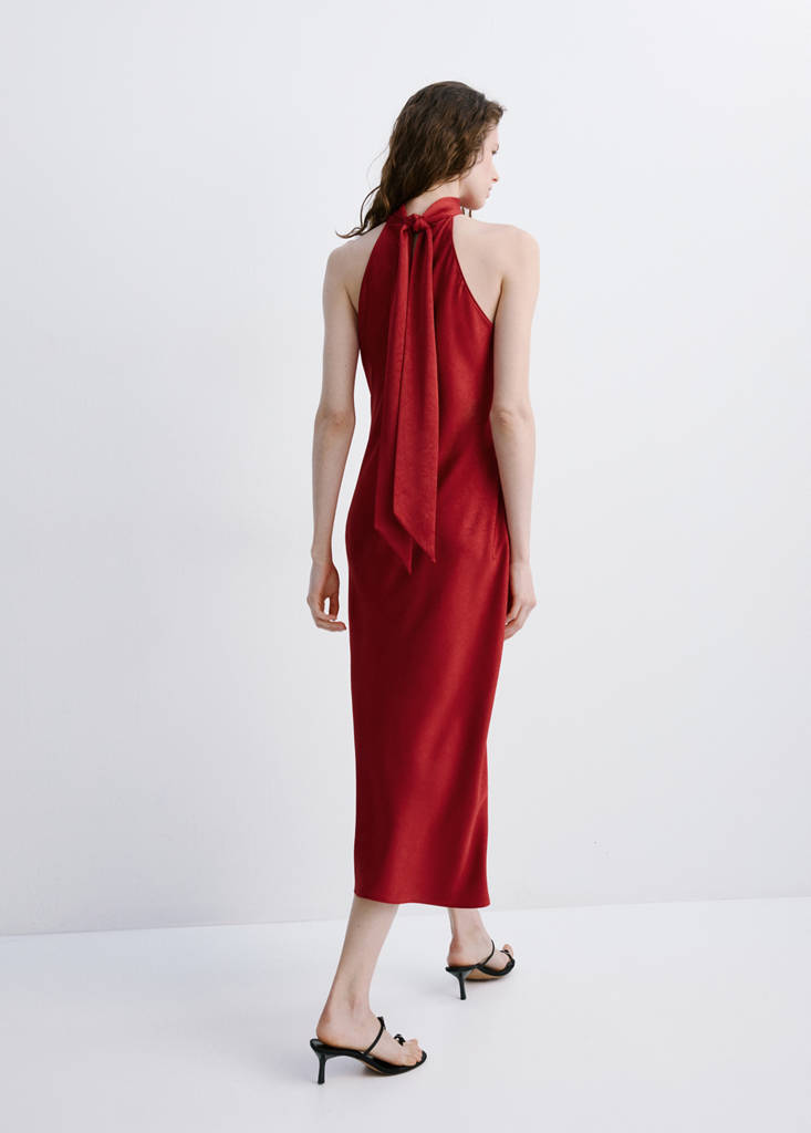 Wrinkled effect halter dress — Red