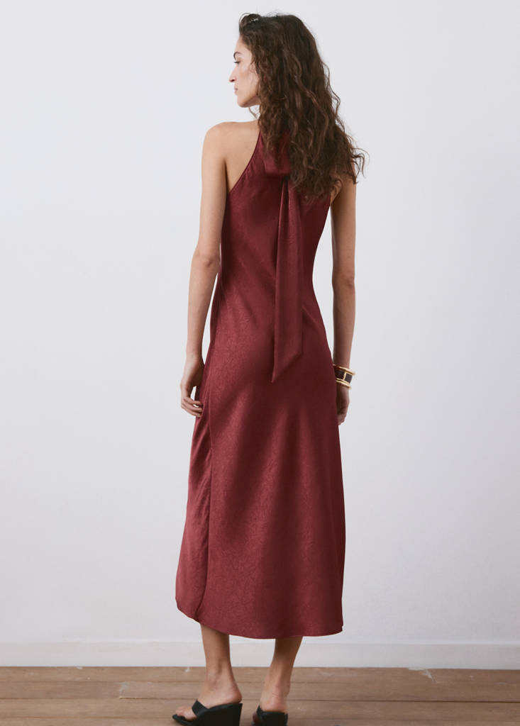 Wrinkled effect halter dress — Burgundy