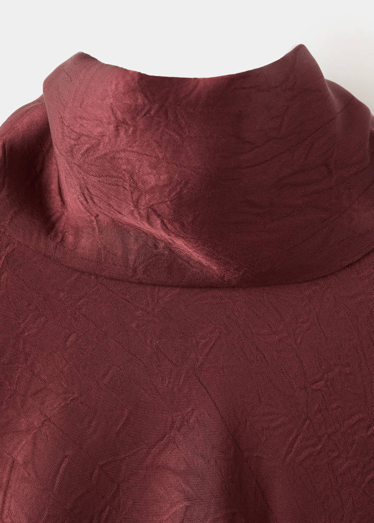 Wrinkled effect halter dress — Burgundy