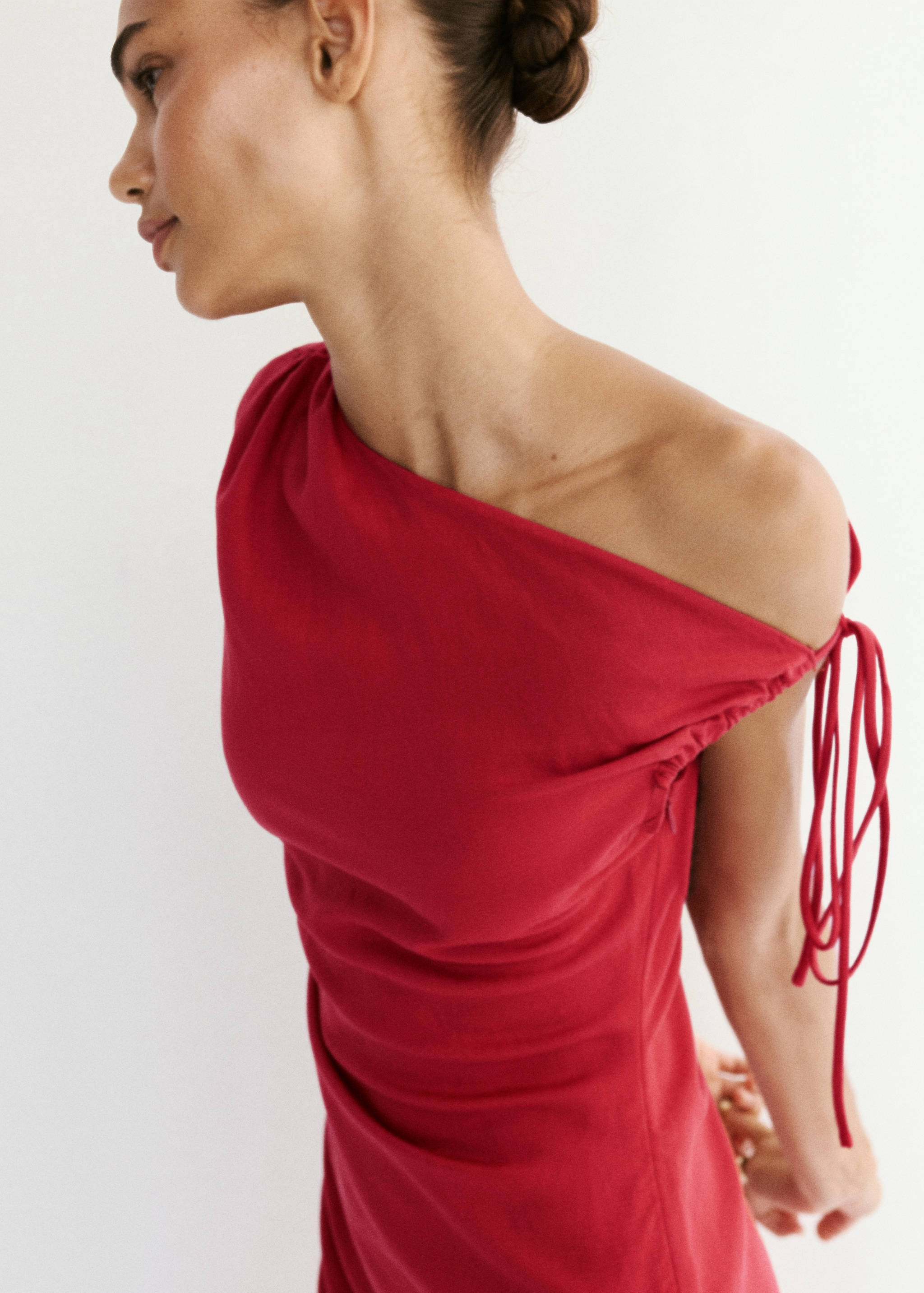 Asymmetric side ruched dress - Details of the article 1