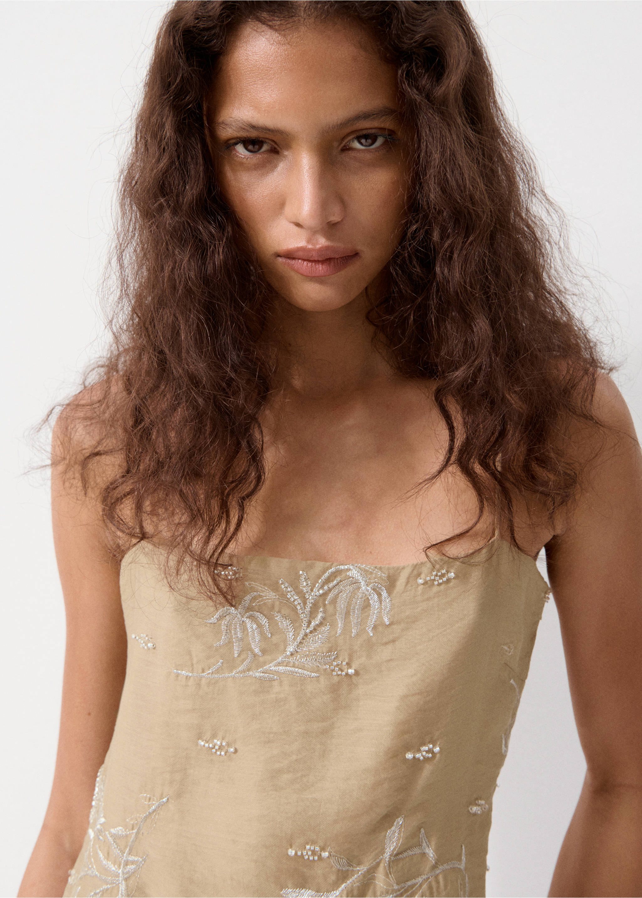 Dress just - Details of the article 1, Beige. Ref: 27019074-00.