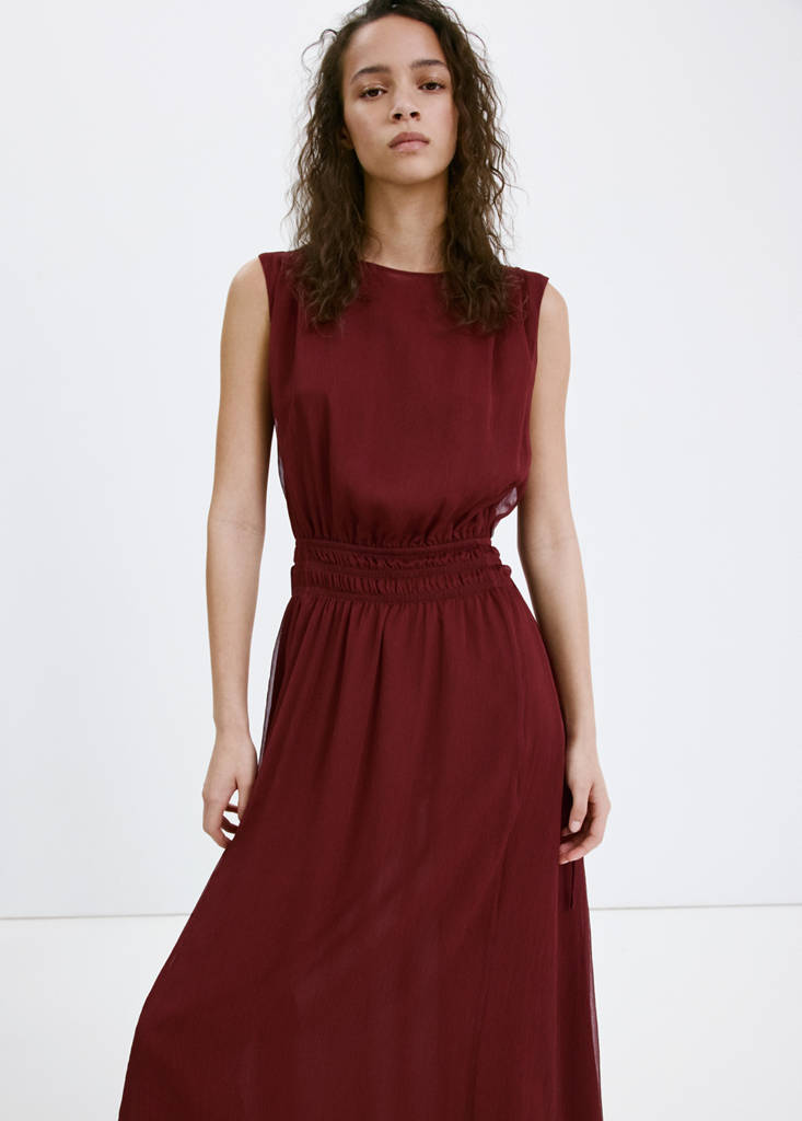 Flowy dress with gathered waist