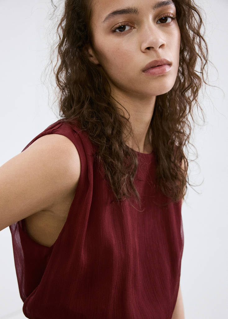 Flowy dress with gathered waist - Women | MANGO USA