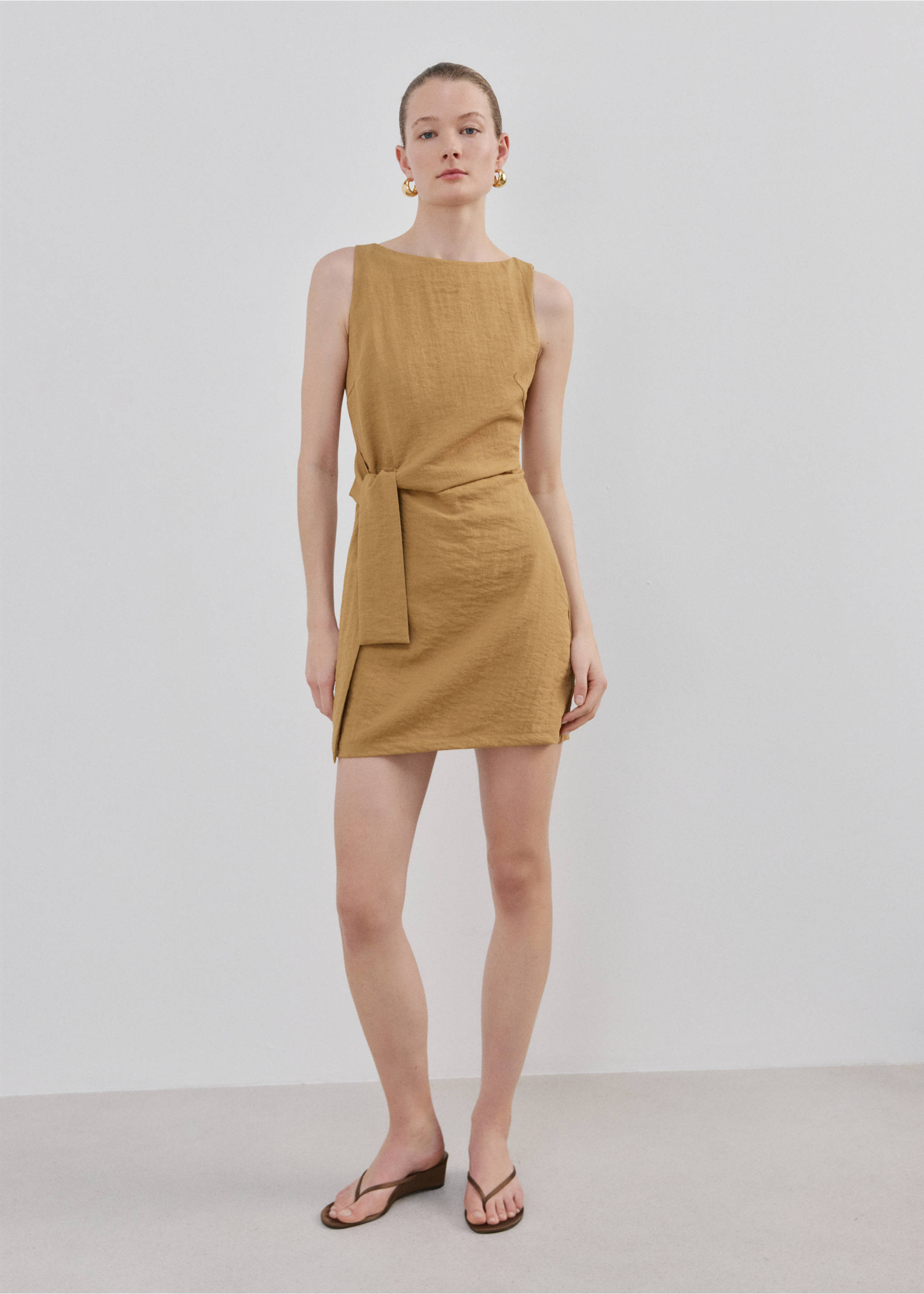 Bow short dress - General plane, Medium Brown. Ref: 27019081-00.