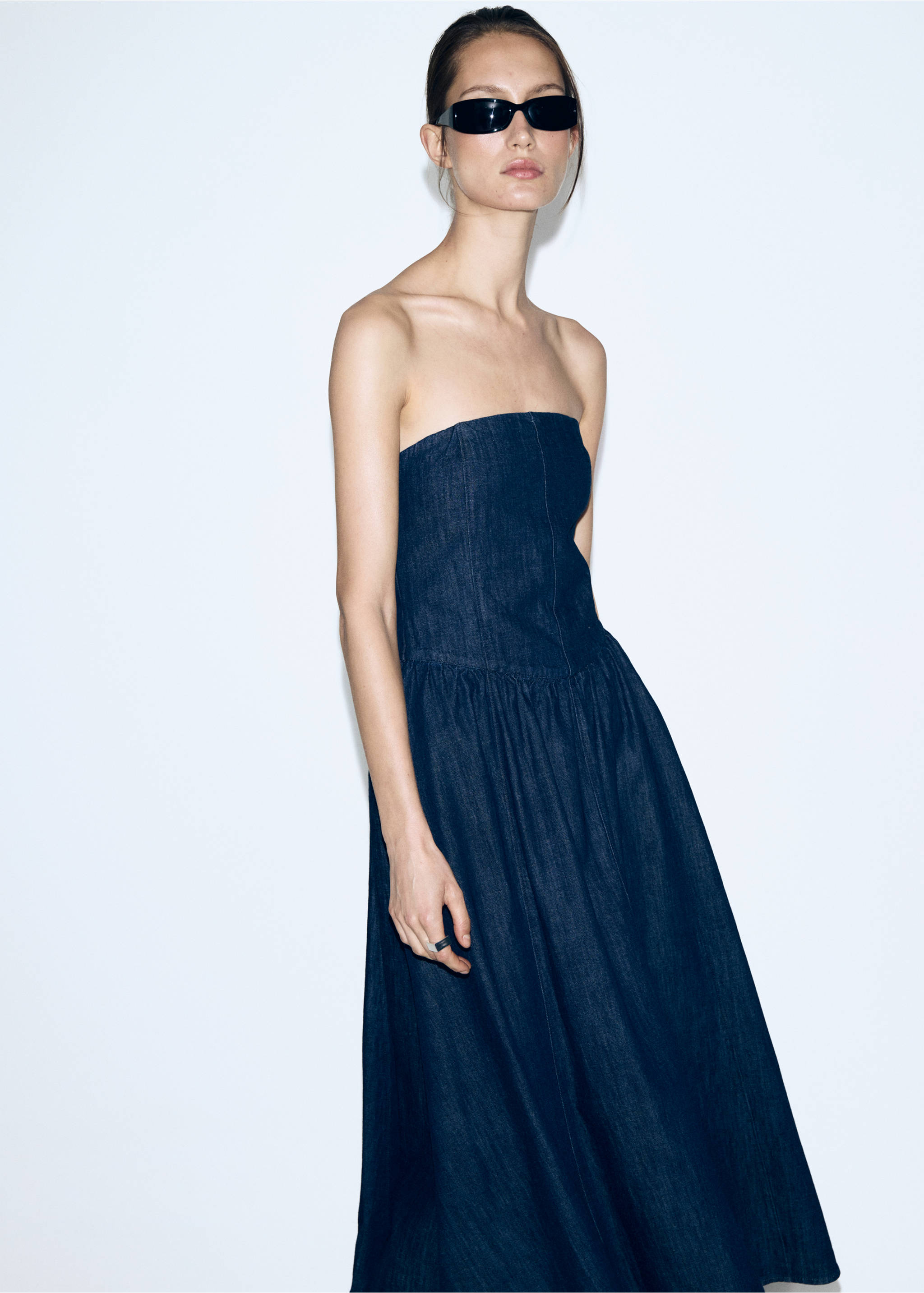 Robe bustier en jean - Plan moyen, Bleu. Ref: 27019082-00.