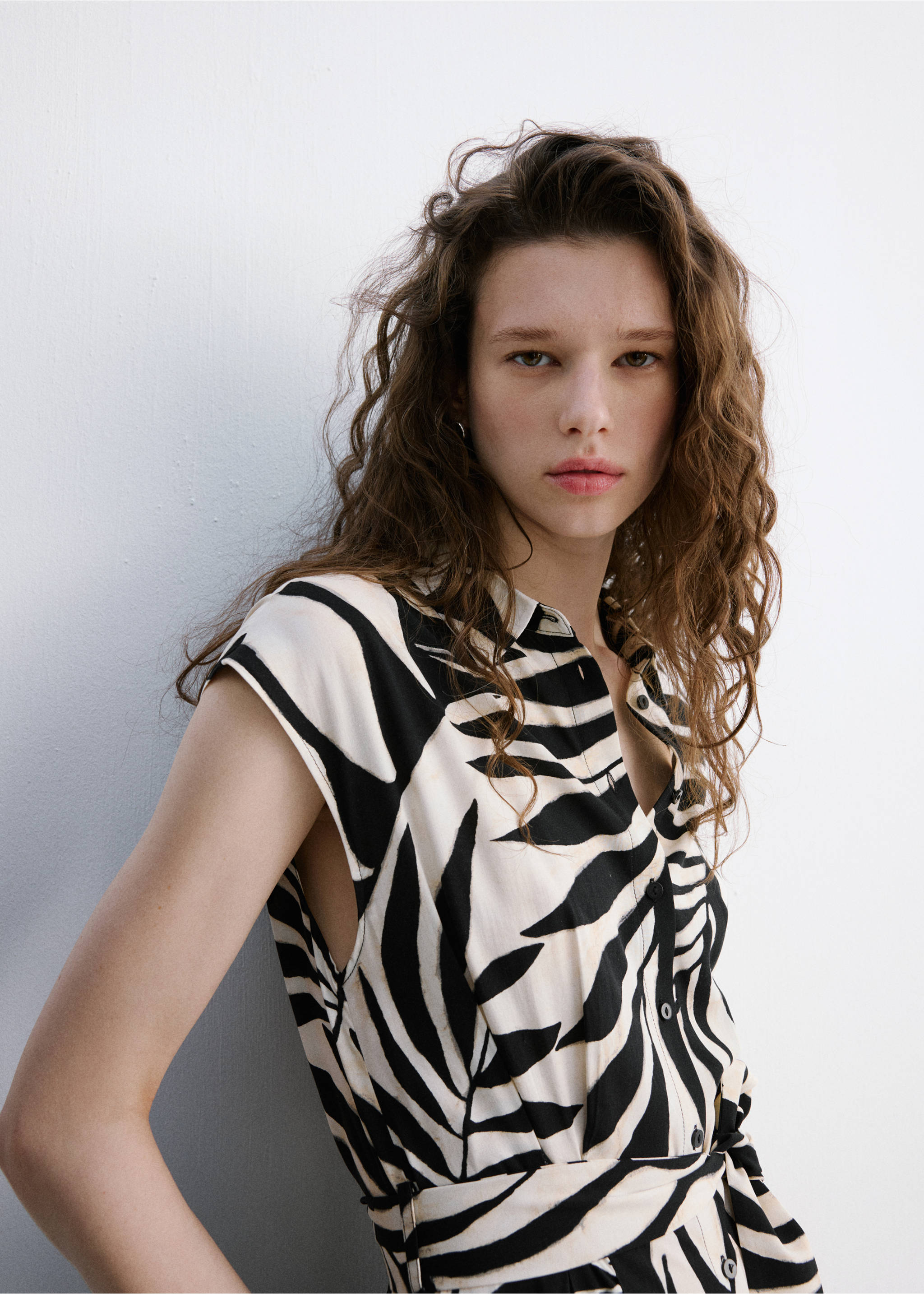 Robe chemisier imprimée - Détail de l'article 1, Noir. Ref: 27019083-00.