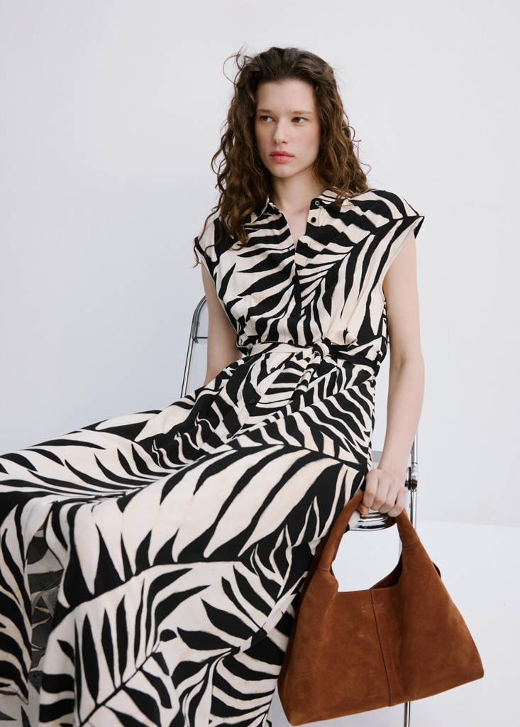 Printed shirt dress — Black